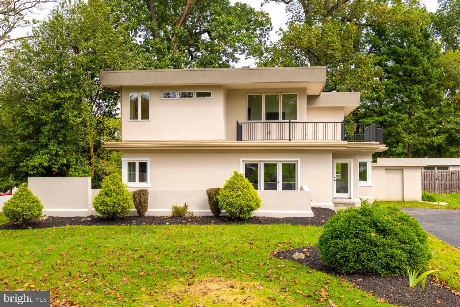 8107 GLADSTONE ROAD