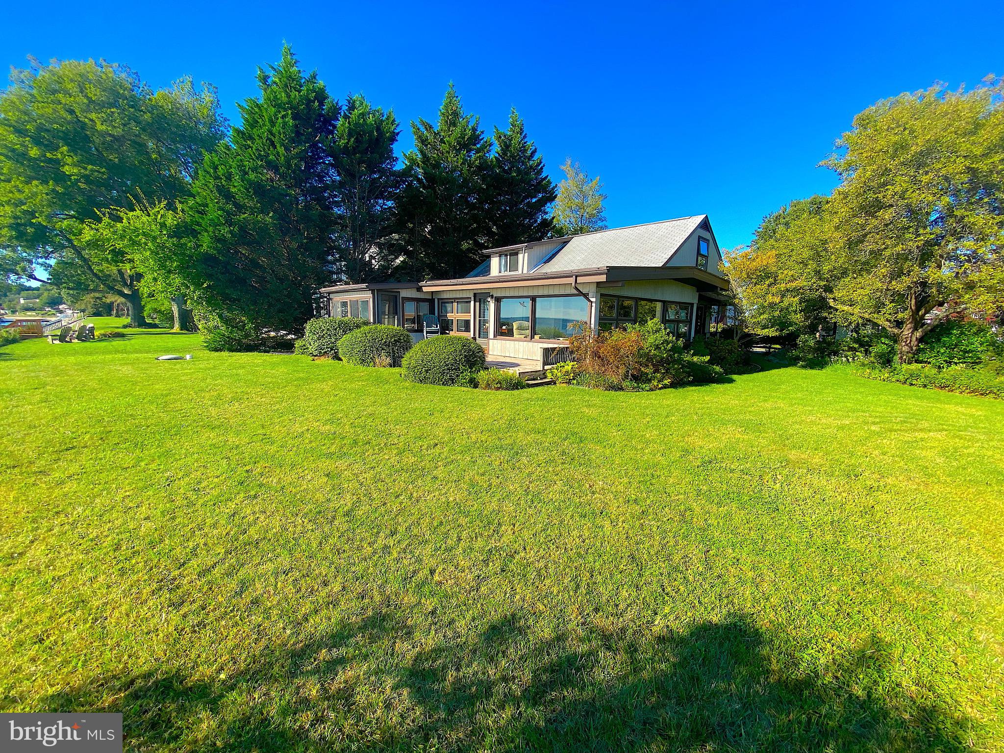 SHOREHAM BEACH - Residential