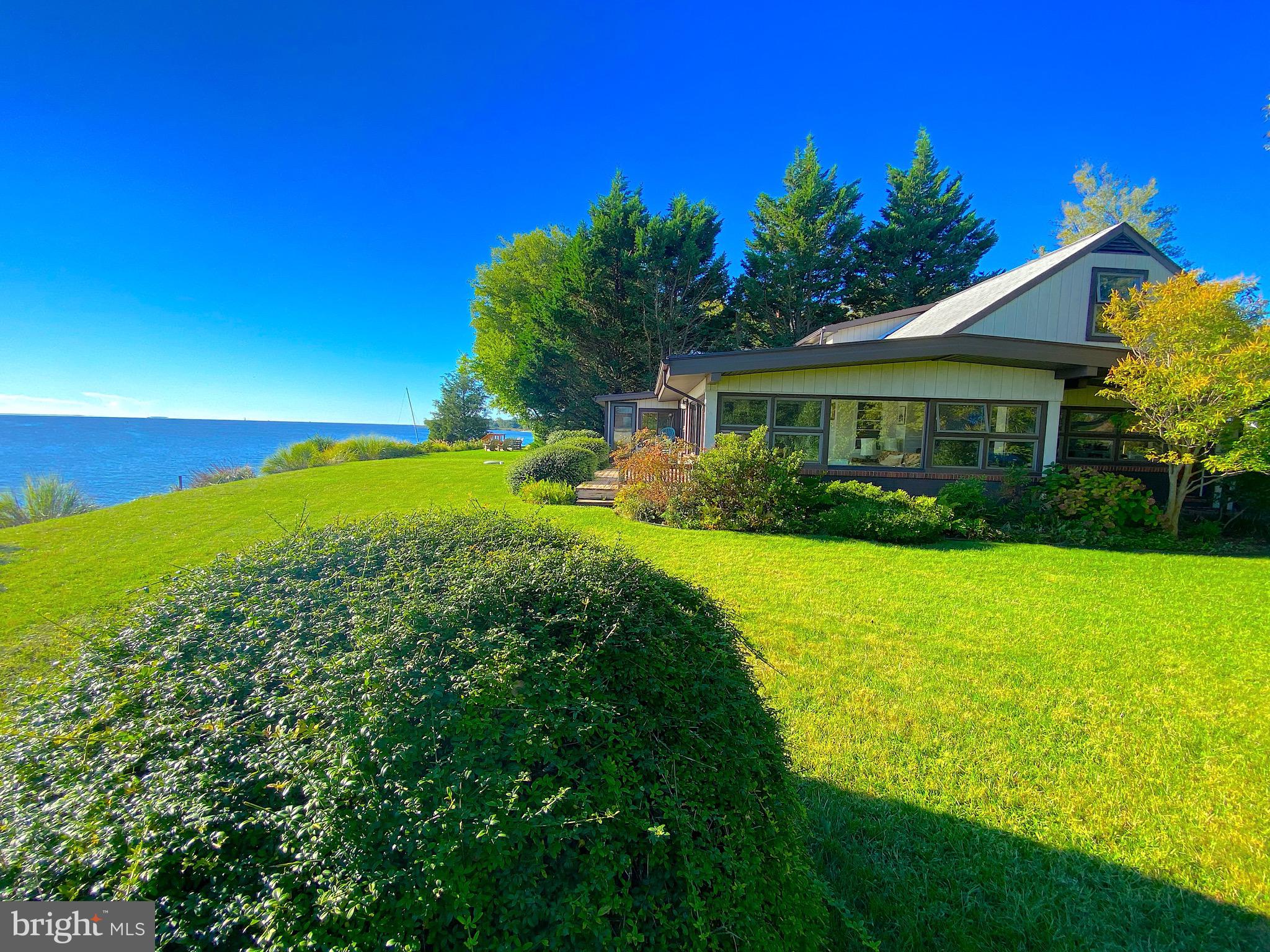 SHOREHAM BEACH - Residential