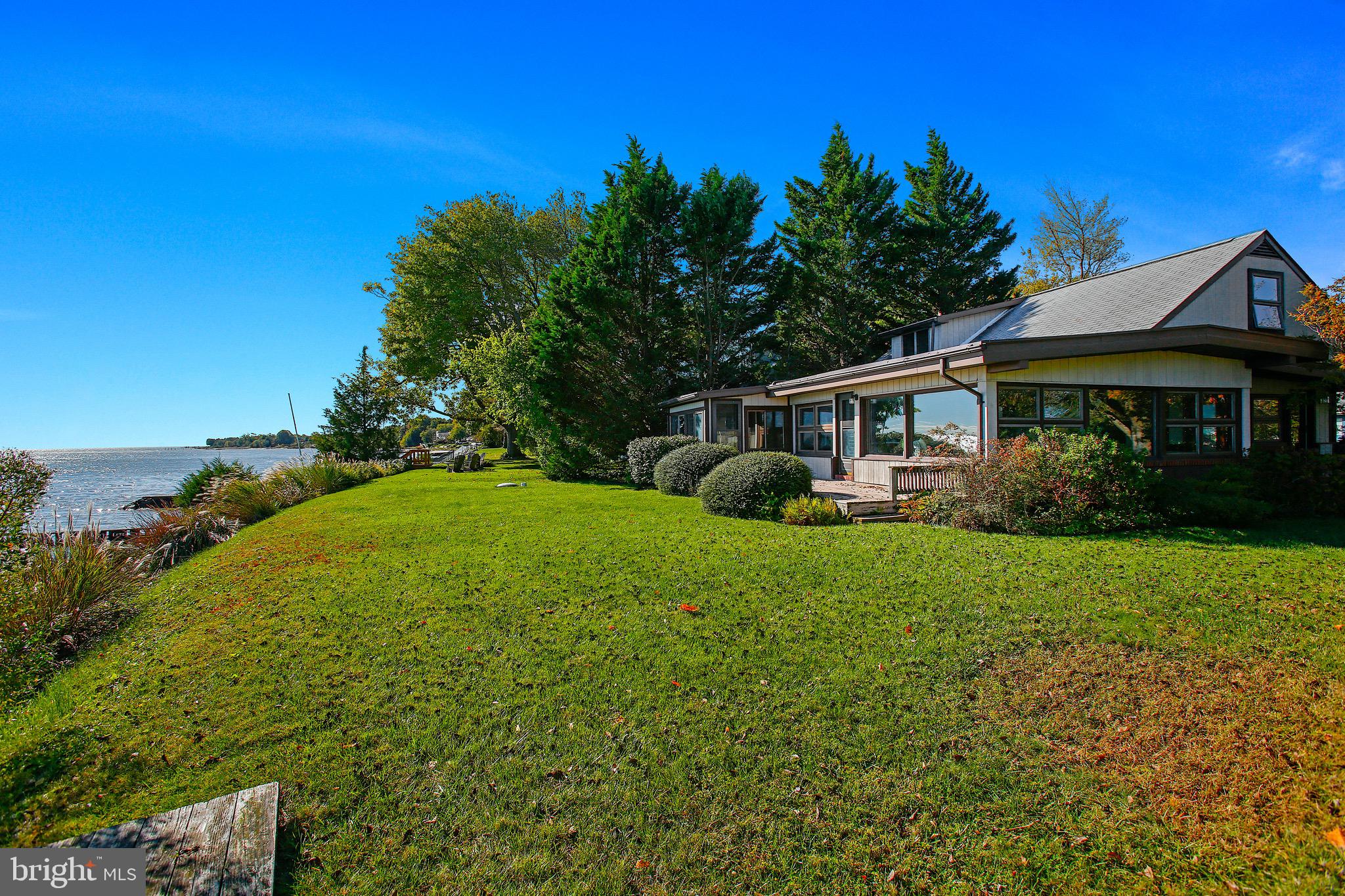 SHOREHAM BEACH - Residential