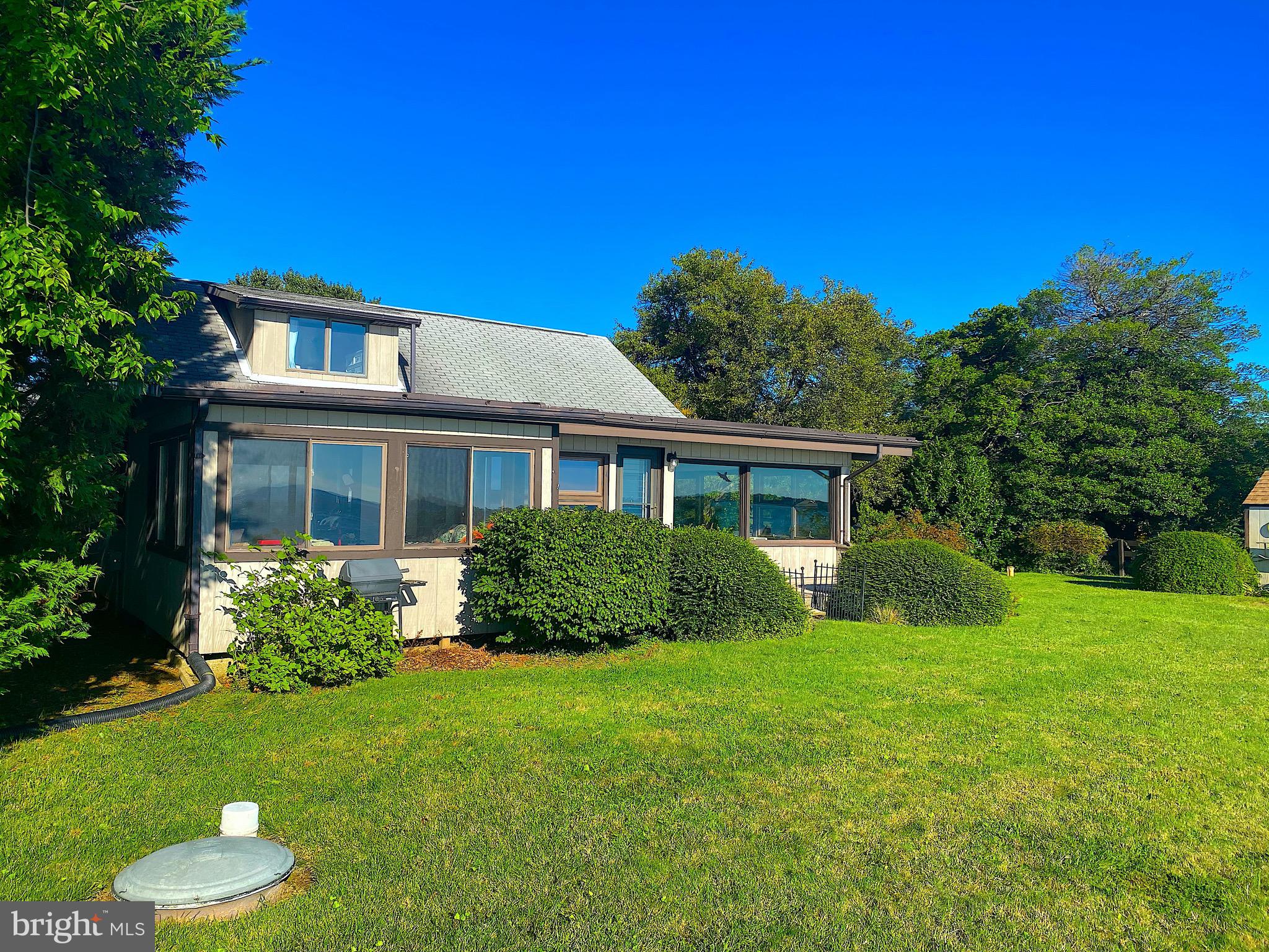 SHOREHAM BEACH - Residential