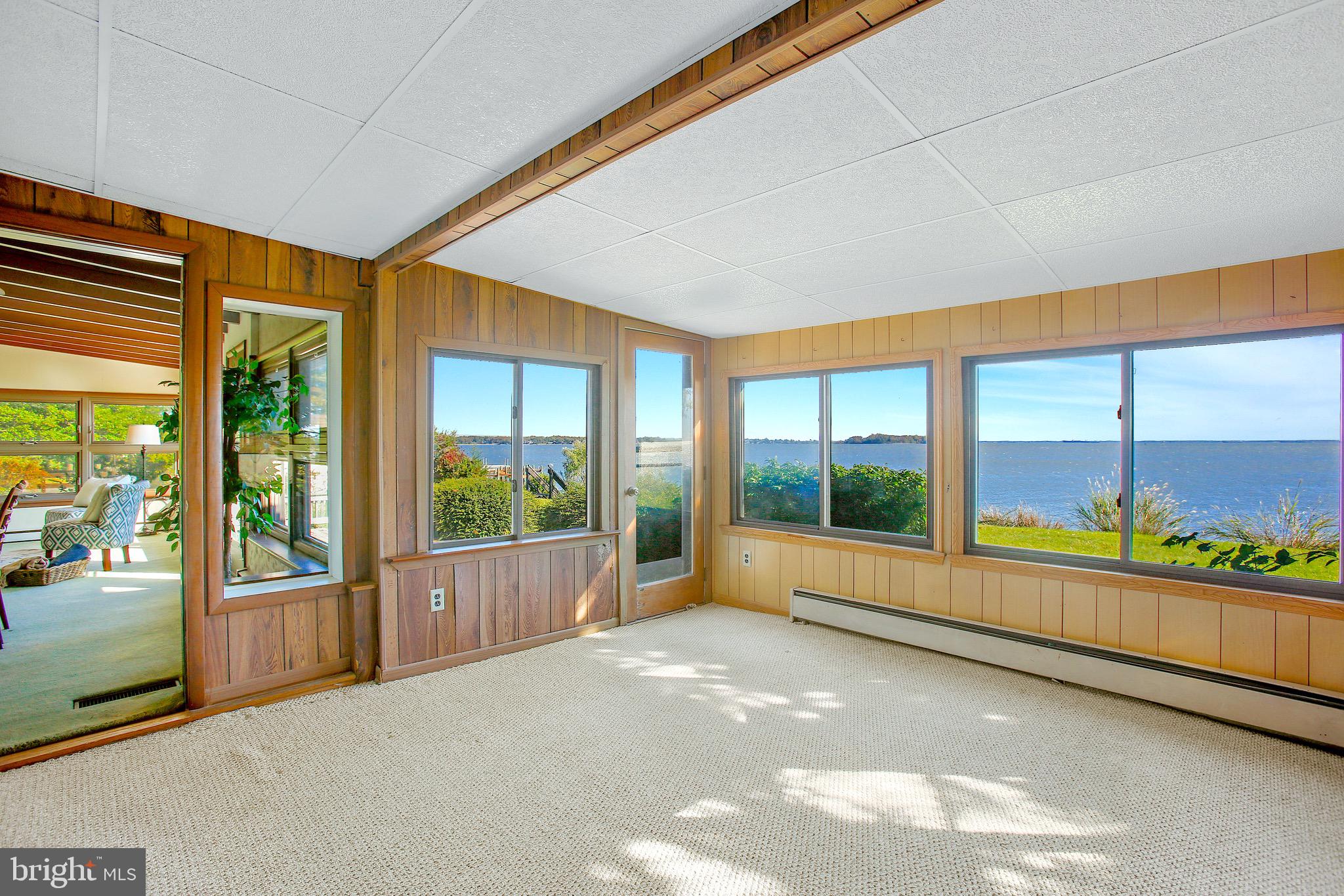 SHOREHAM BEACH - Residential