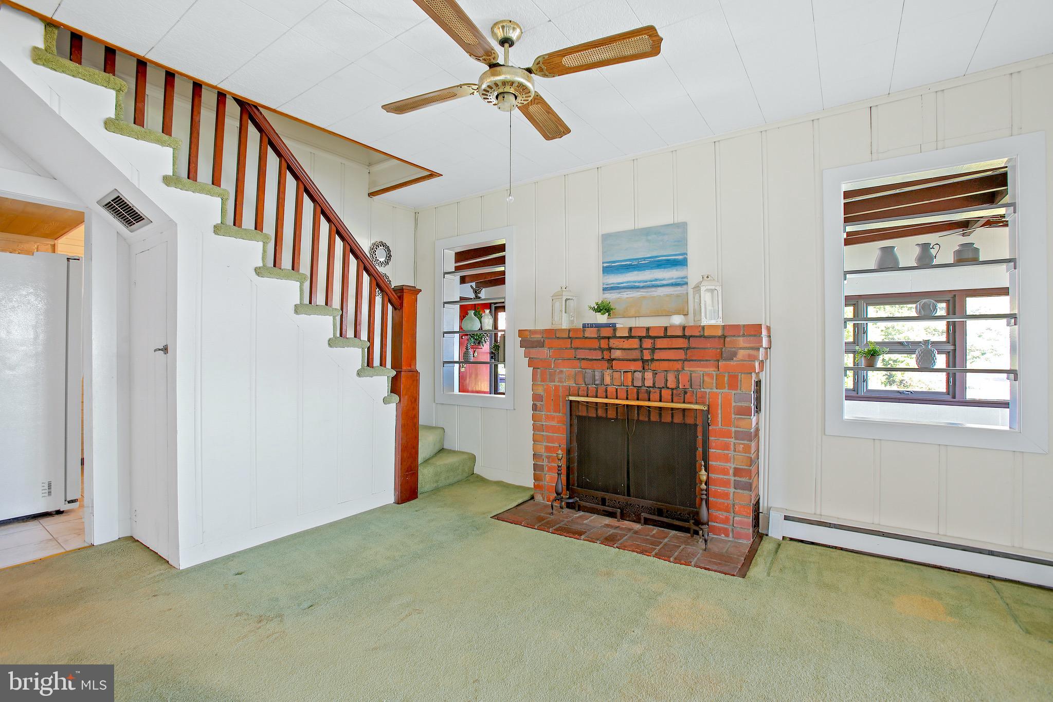 SHOREHAM BEACH - Residential