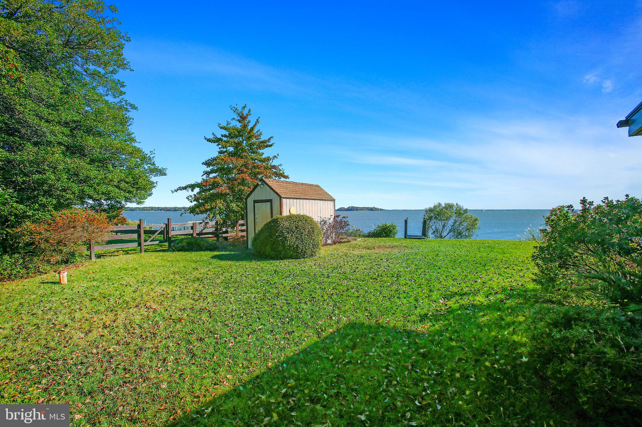 SHOREHAM BEACH - Residential