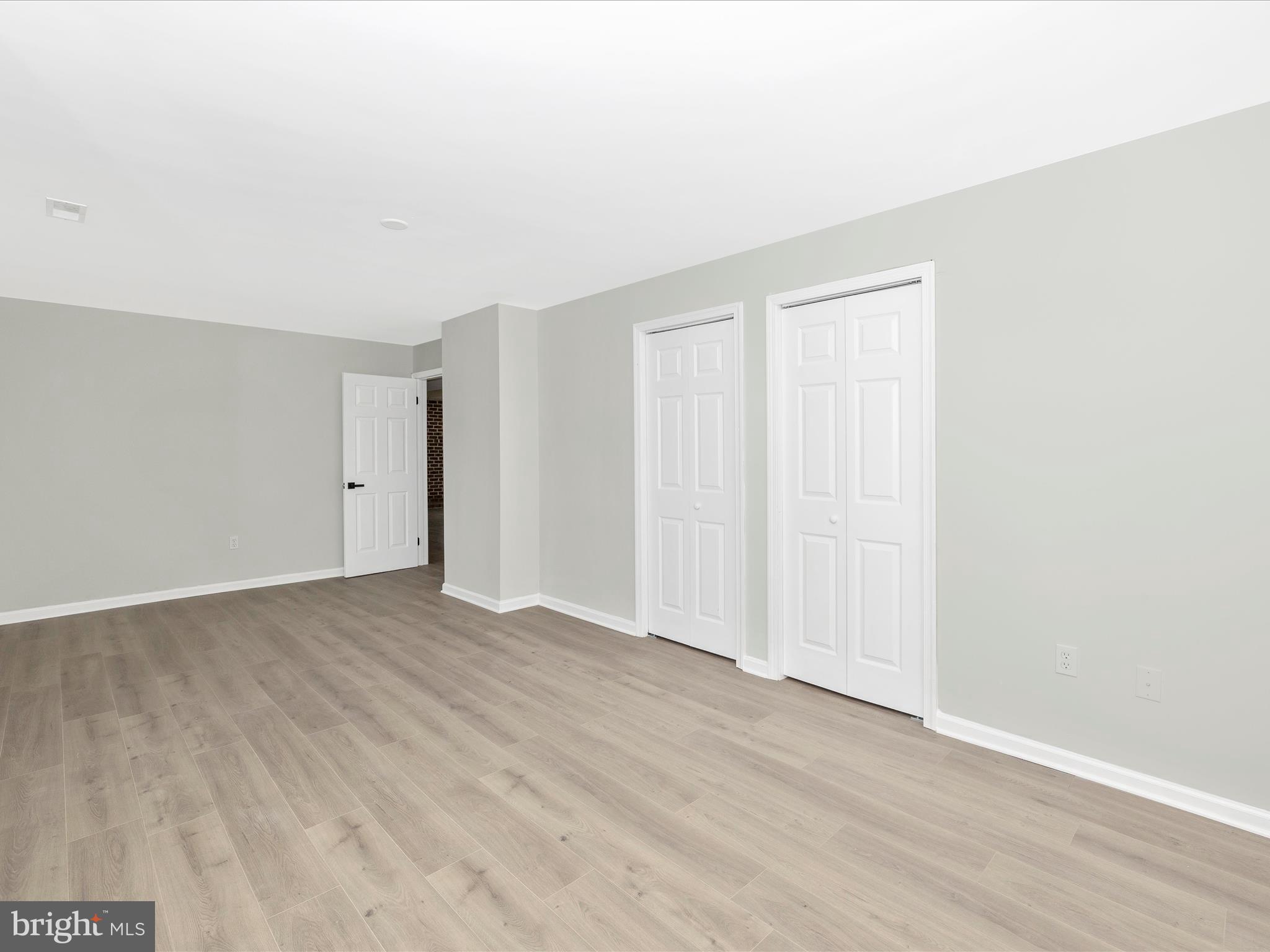 OAKLEIGH - Residential