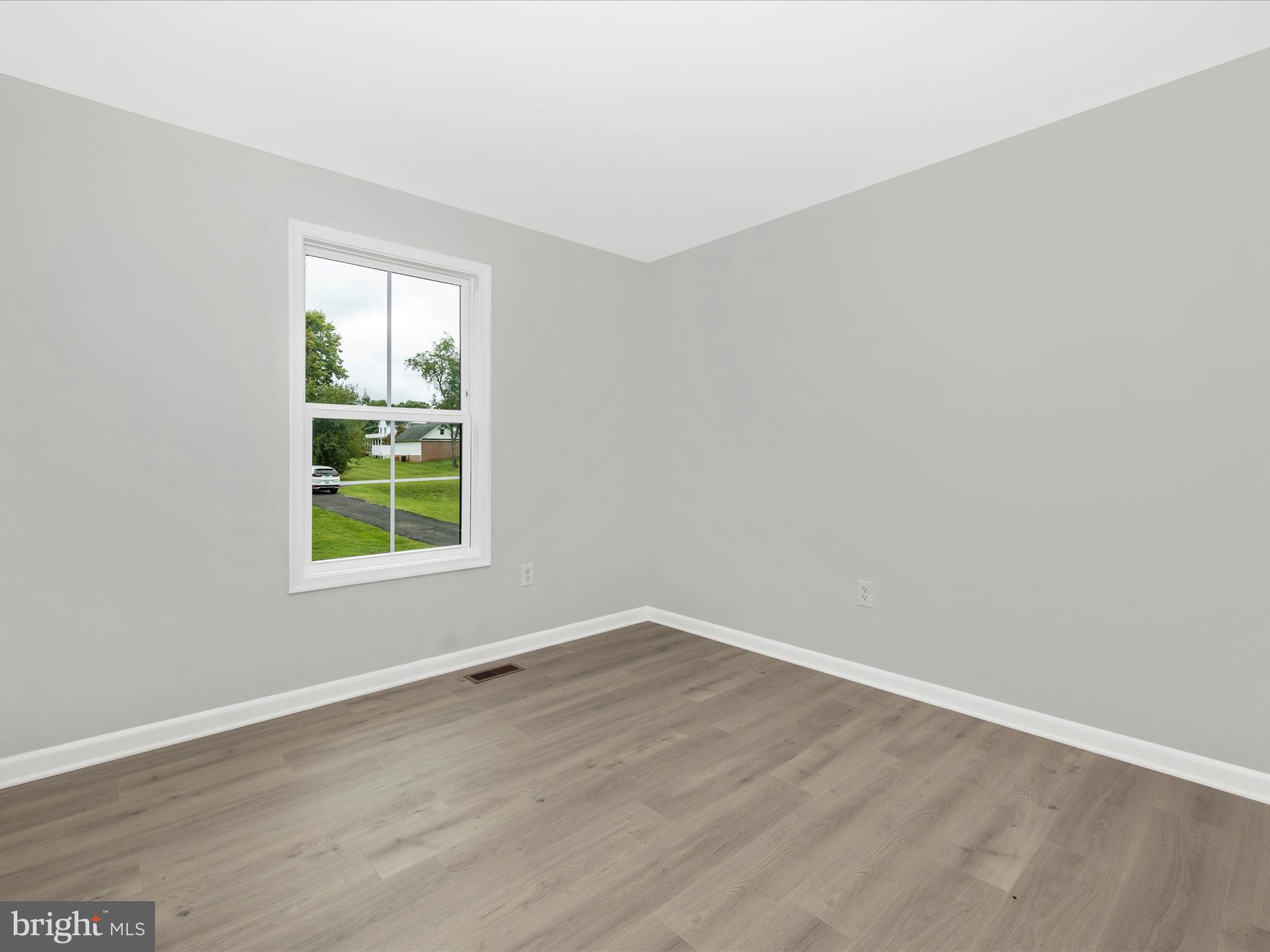 OAKLEIGH - Residential