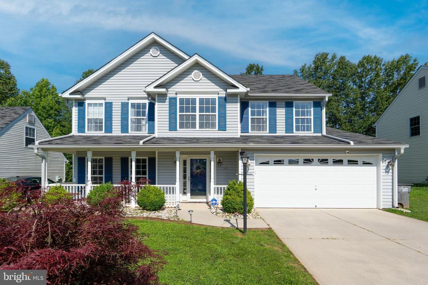 Great 4 bed 2.5 bath home in the Countryside subdivision! The back yard has a privacy fence that backs up to the trees. The owners installed a new LeafGuard gutter system in 2025. This home is located in the Town of Louisa and is conveniently located just 10 minutes from I-64.