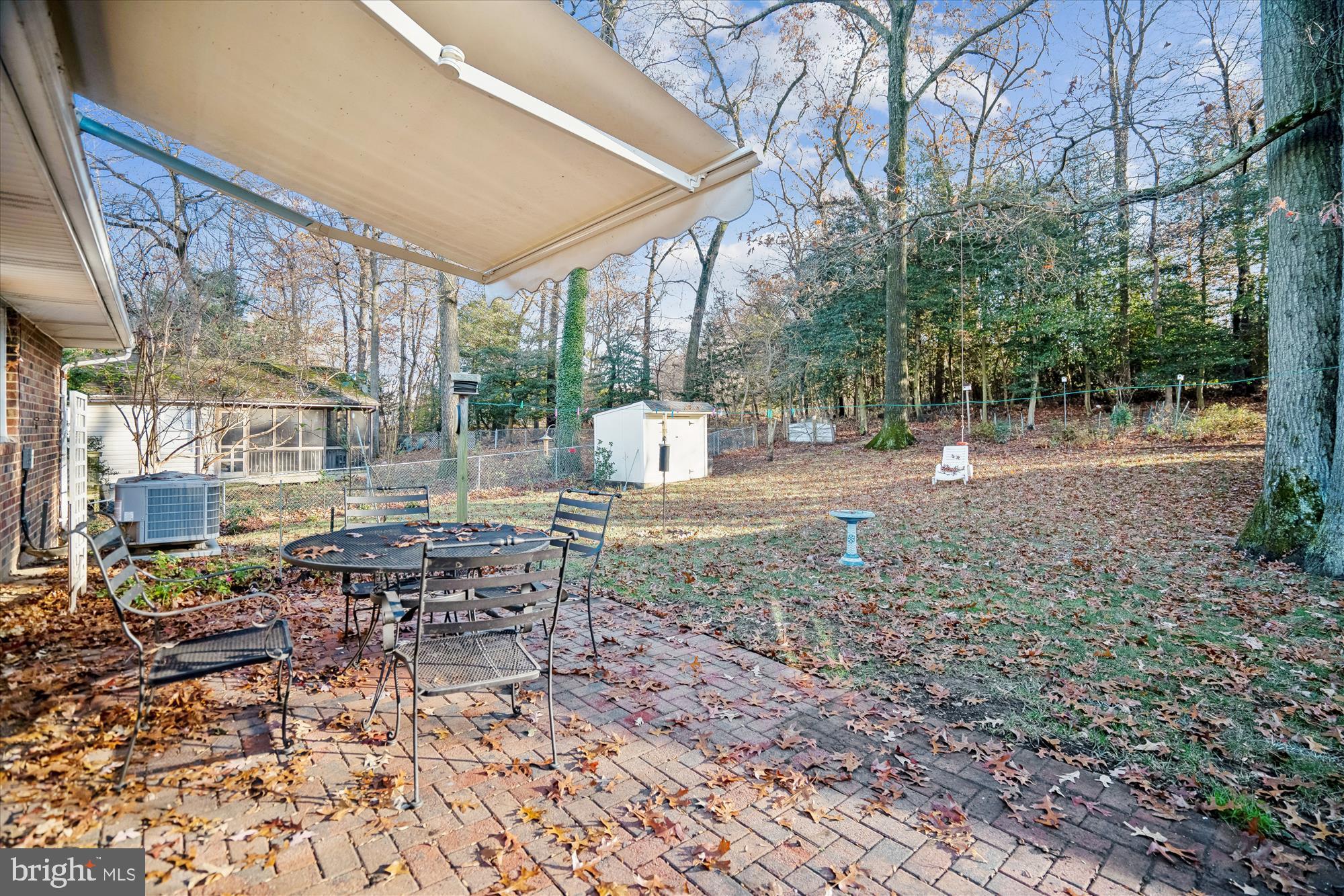 CALVERTON - Residential