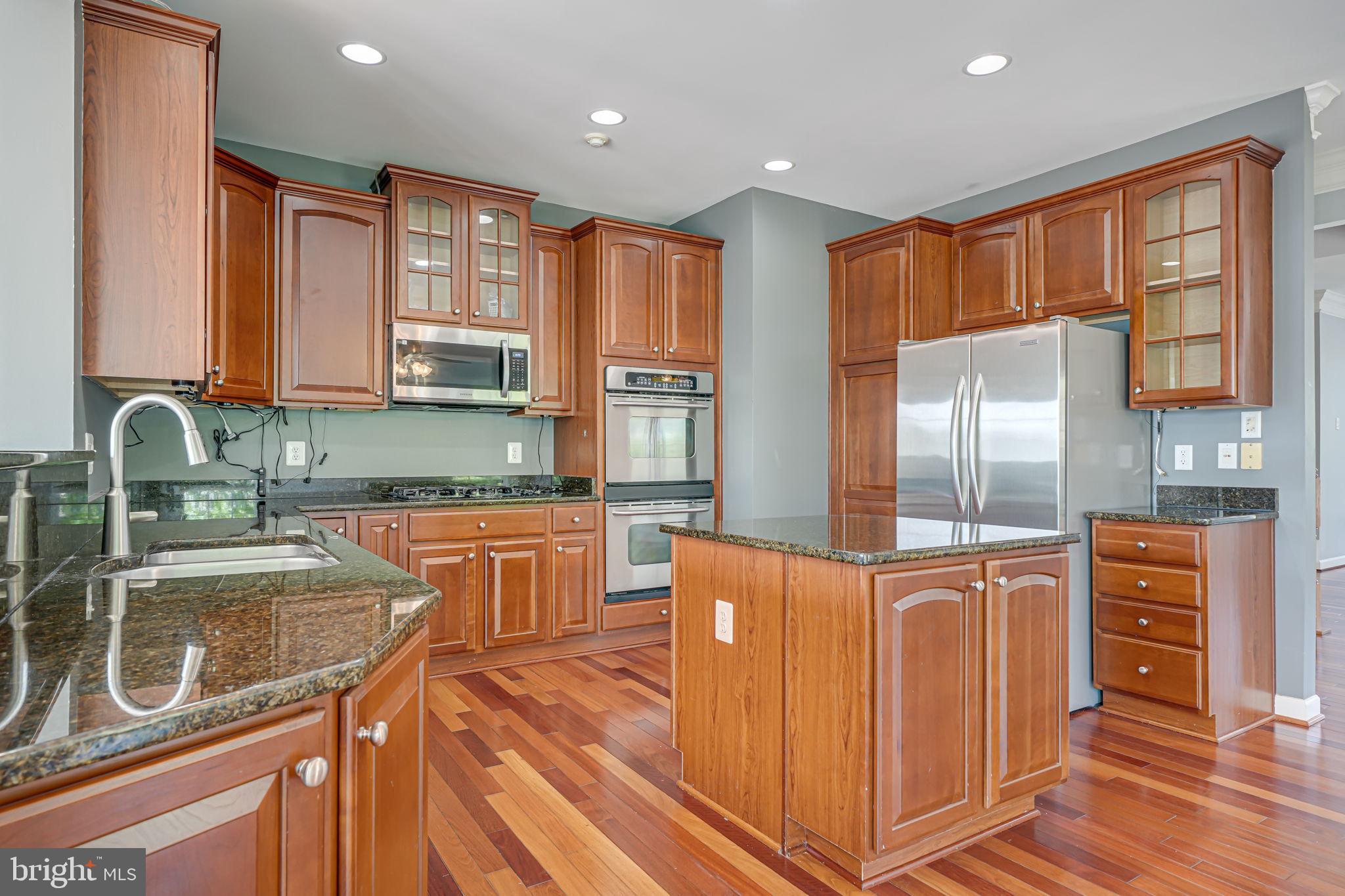 PORT POTOMAC - Residential