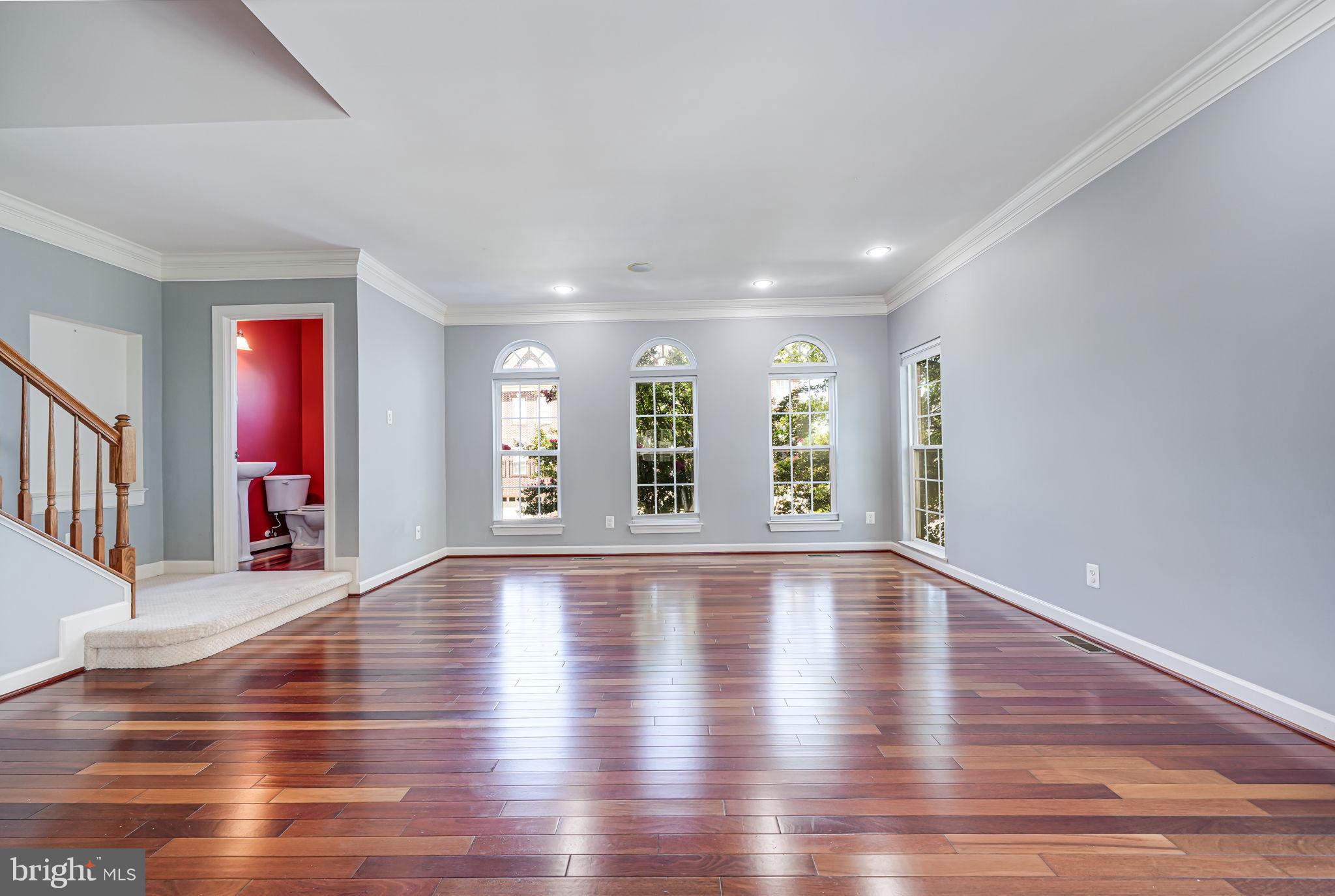 PORT POTOMAC - Residential