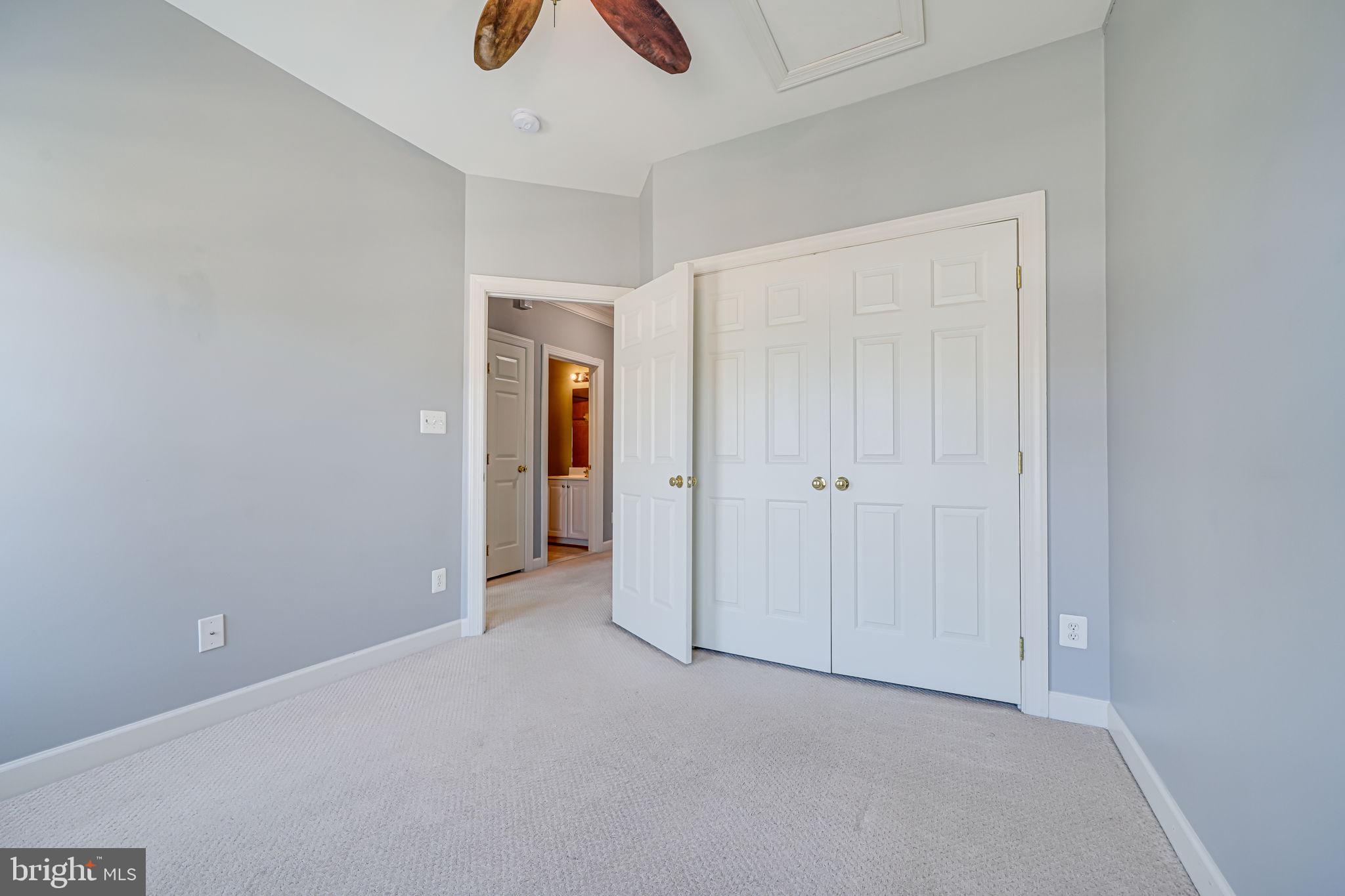 PORT POTOMAC - Residential