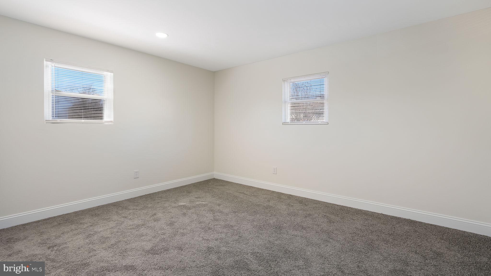 WOODBROOK - Residential