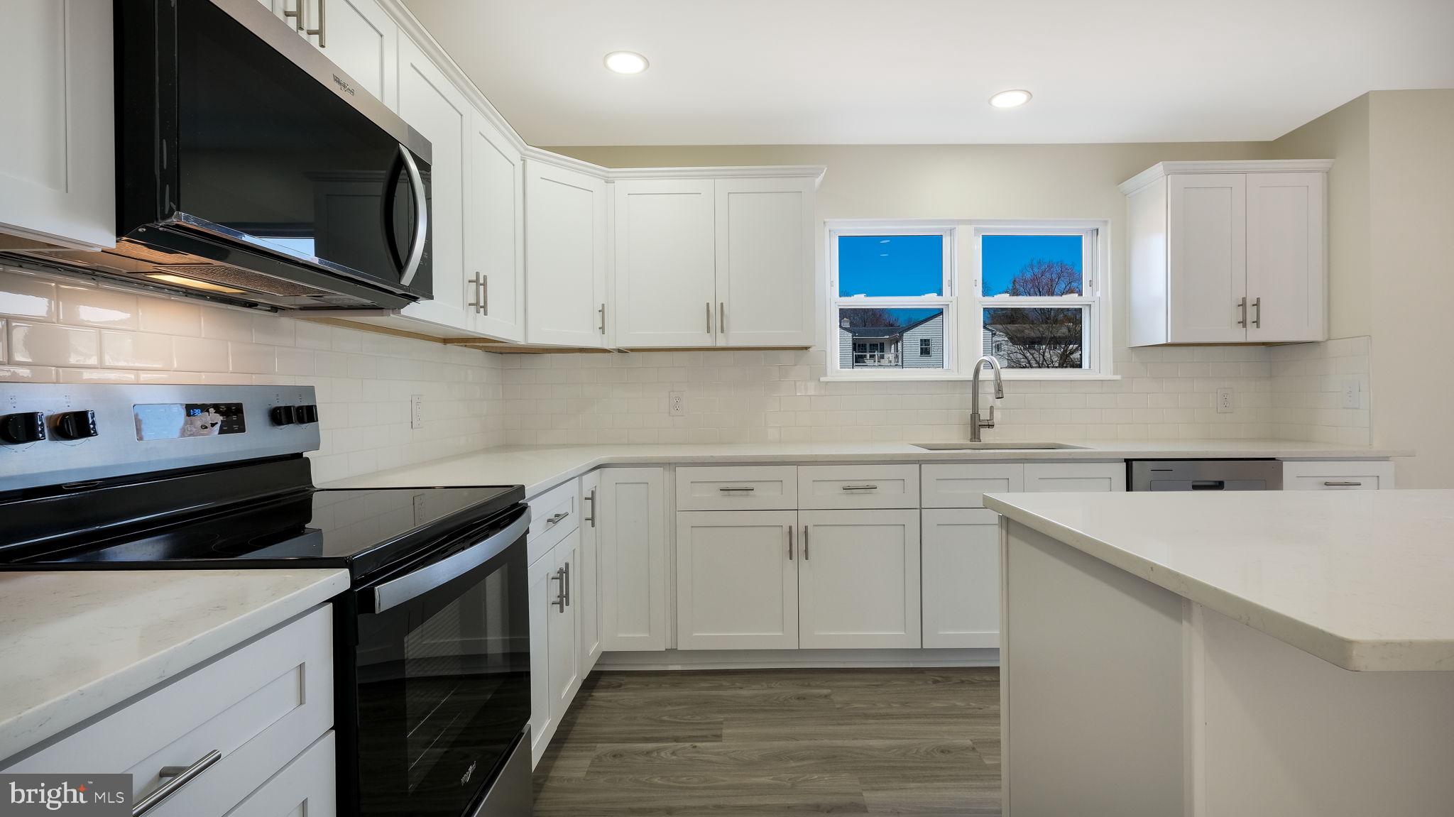 WOODBROOK - Residential