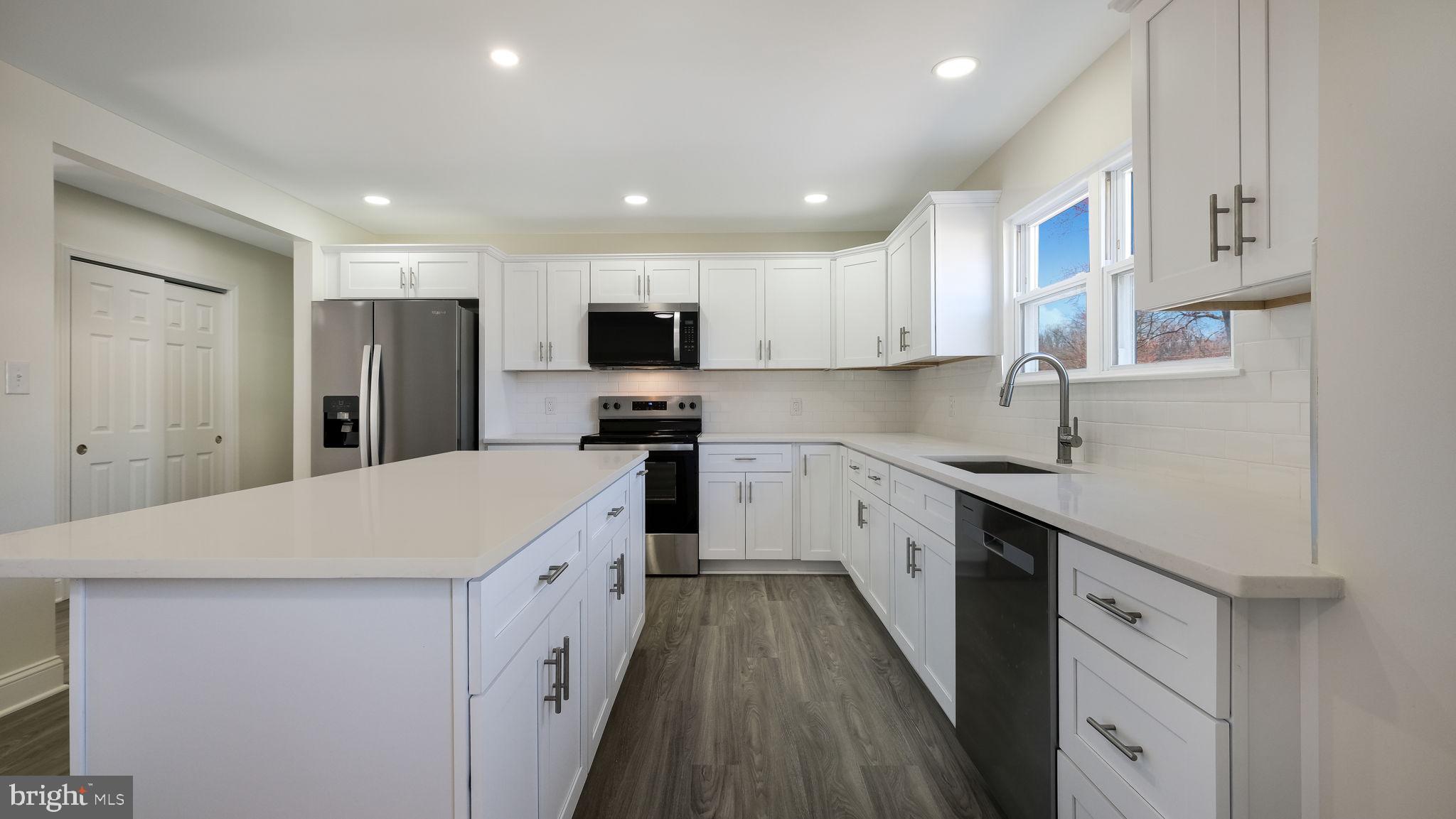 WOODBROOK - Residential