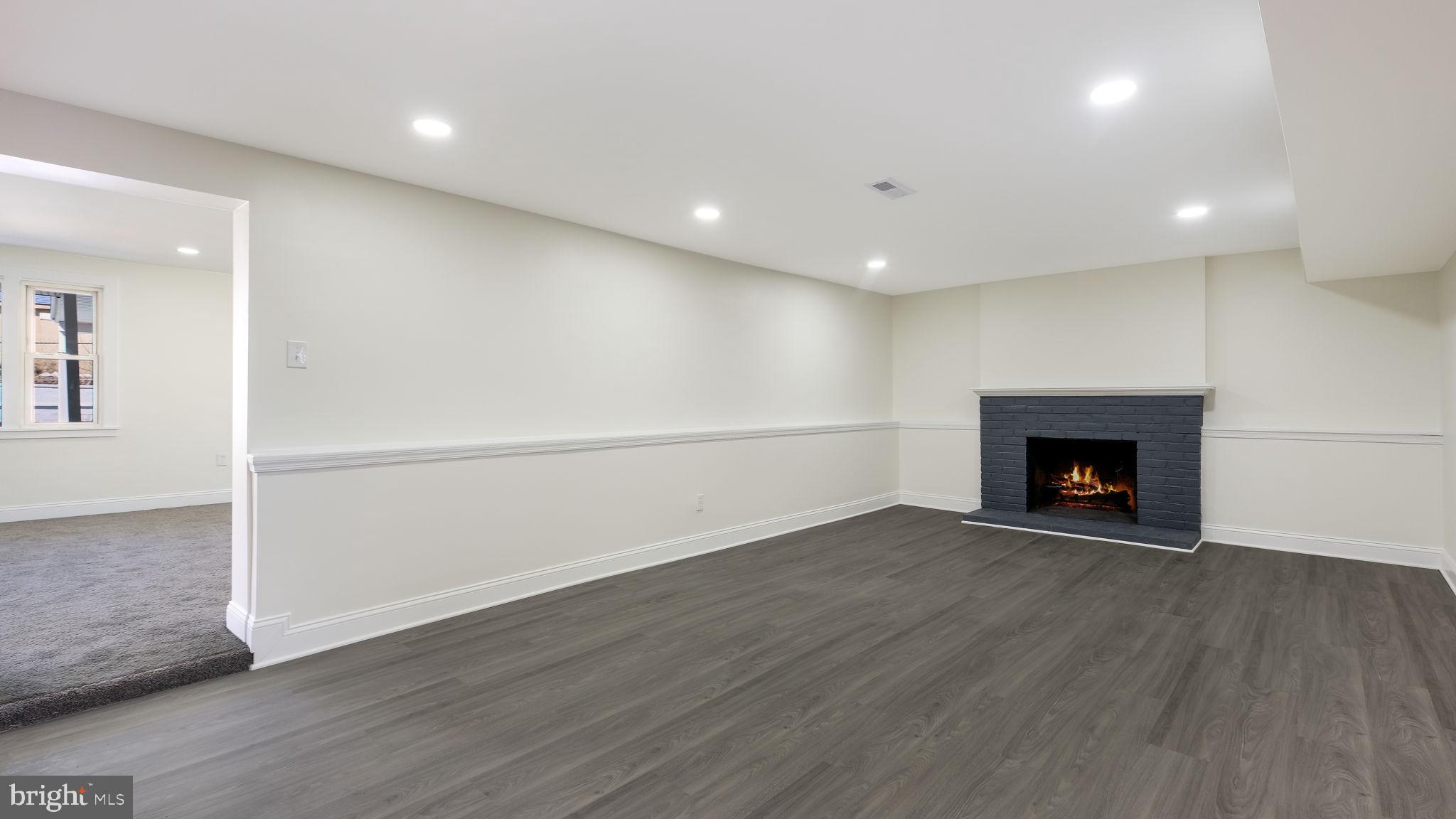 WOODBROOK - Residential