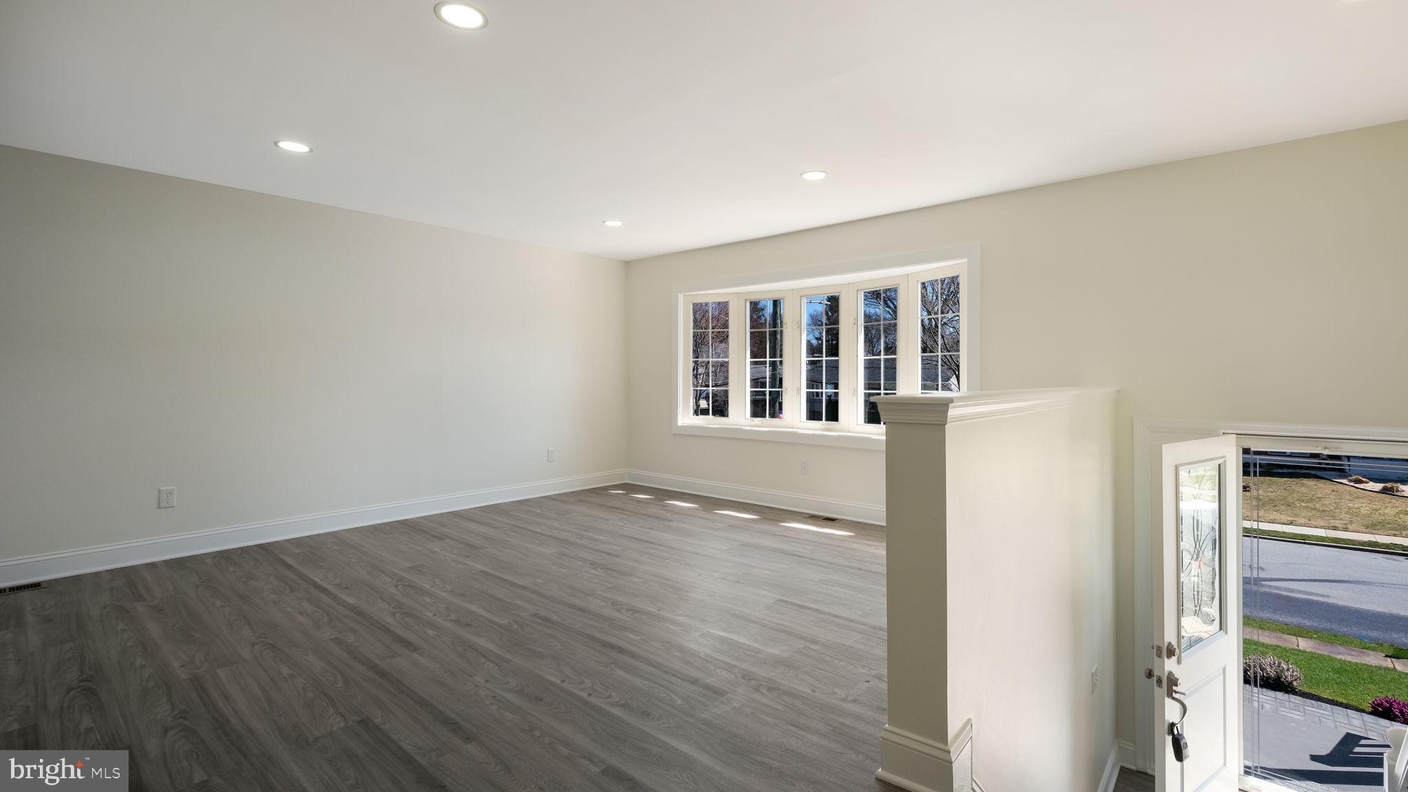 WOODBROOK - Residential