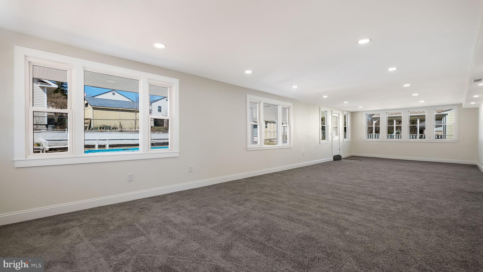 WOODBROOK - Residential