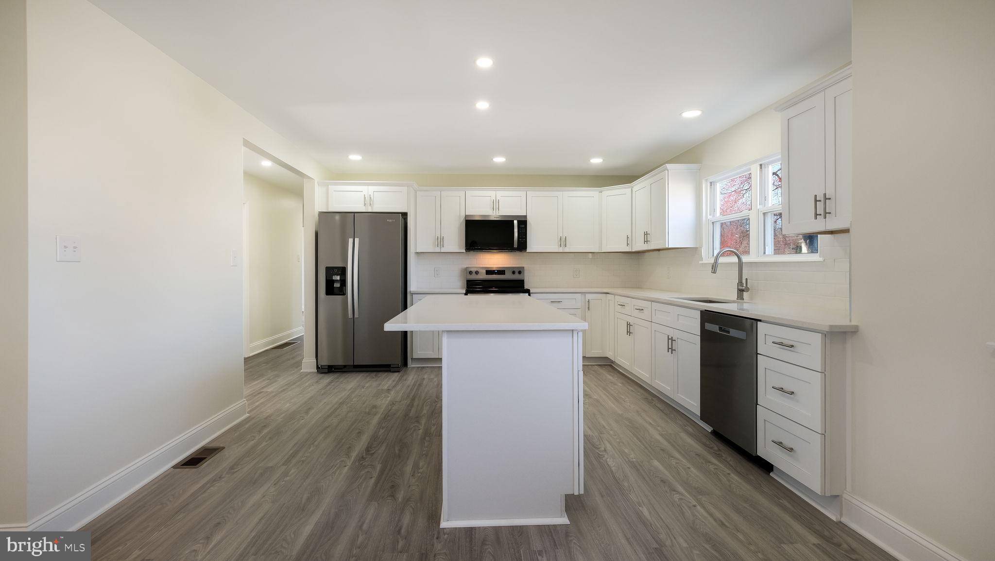 WOODBROOK - Residential