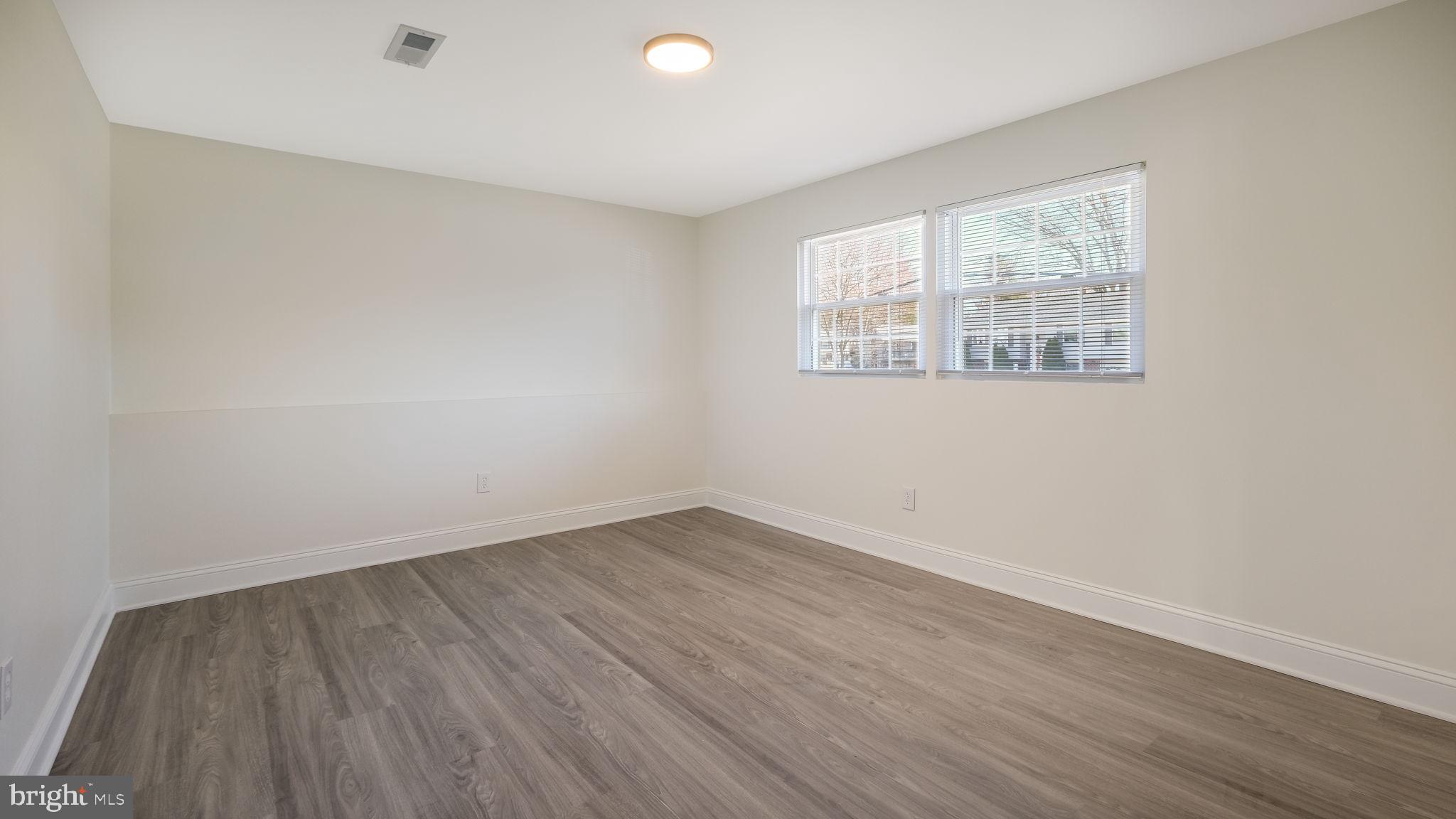 WOODBROOK - Residential