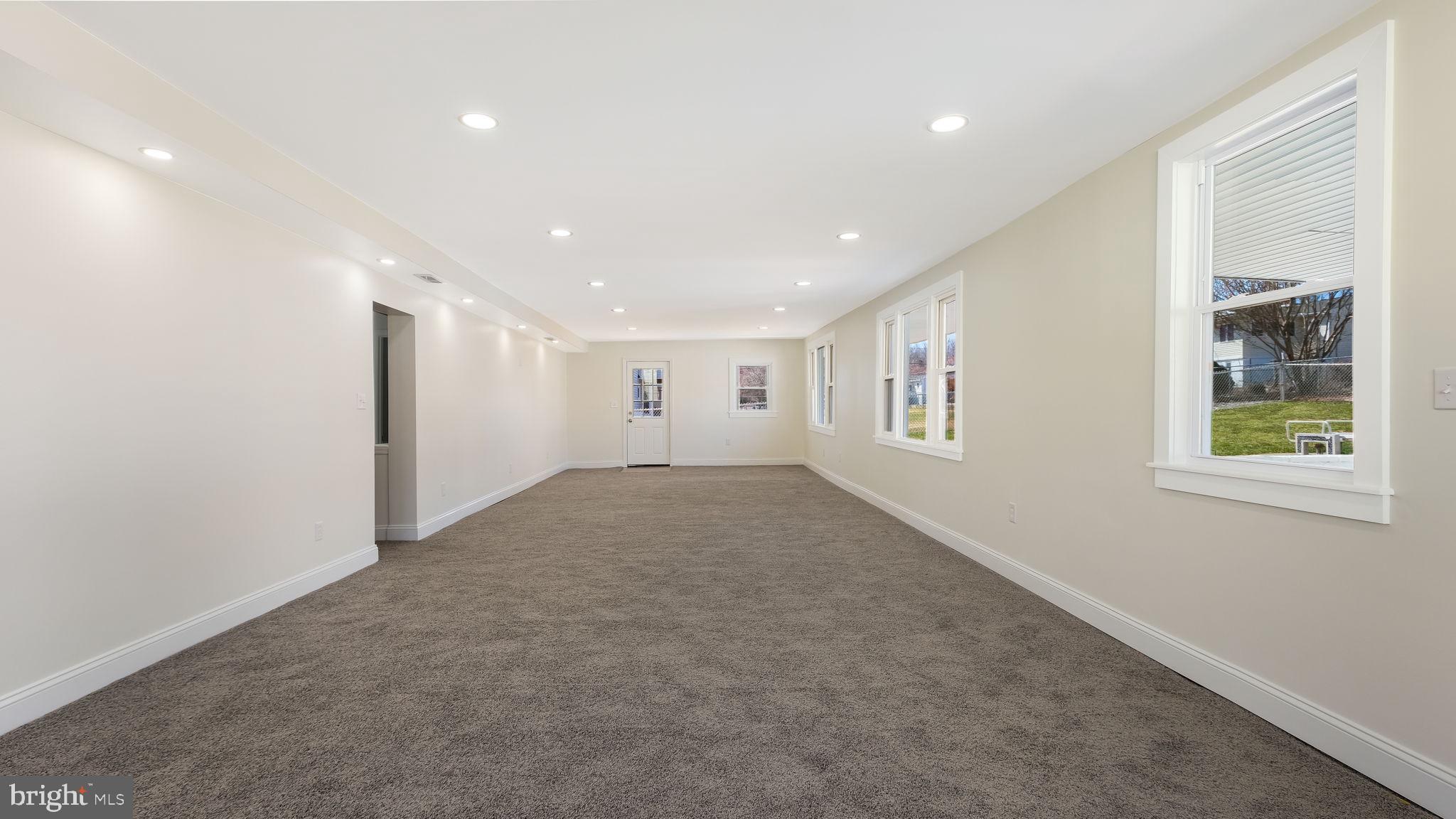 WOODBROOK - Residential