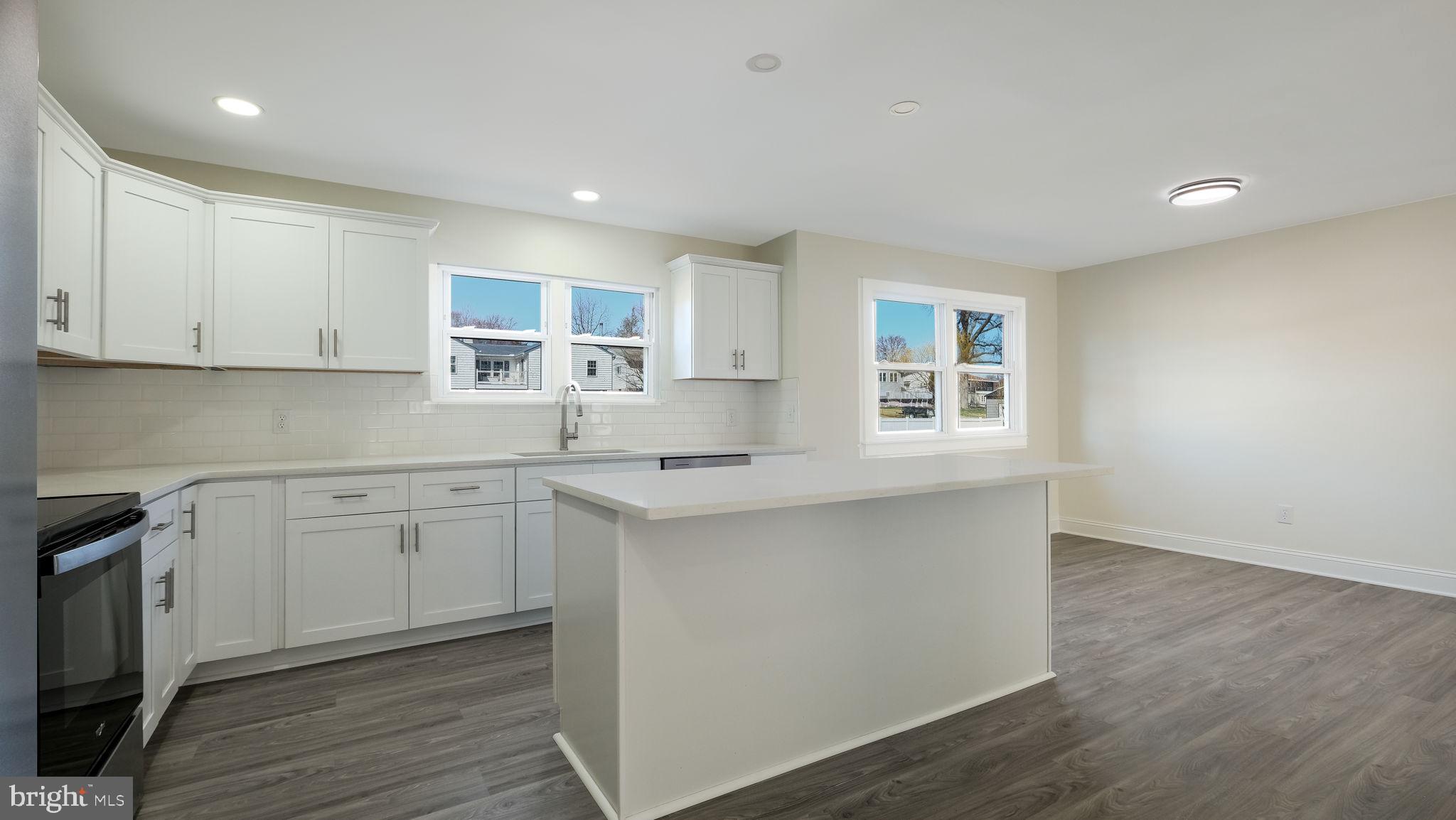 WOODBROOK - Residential