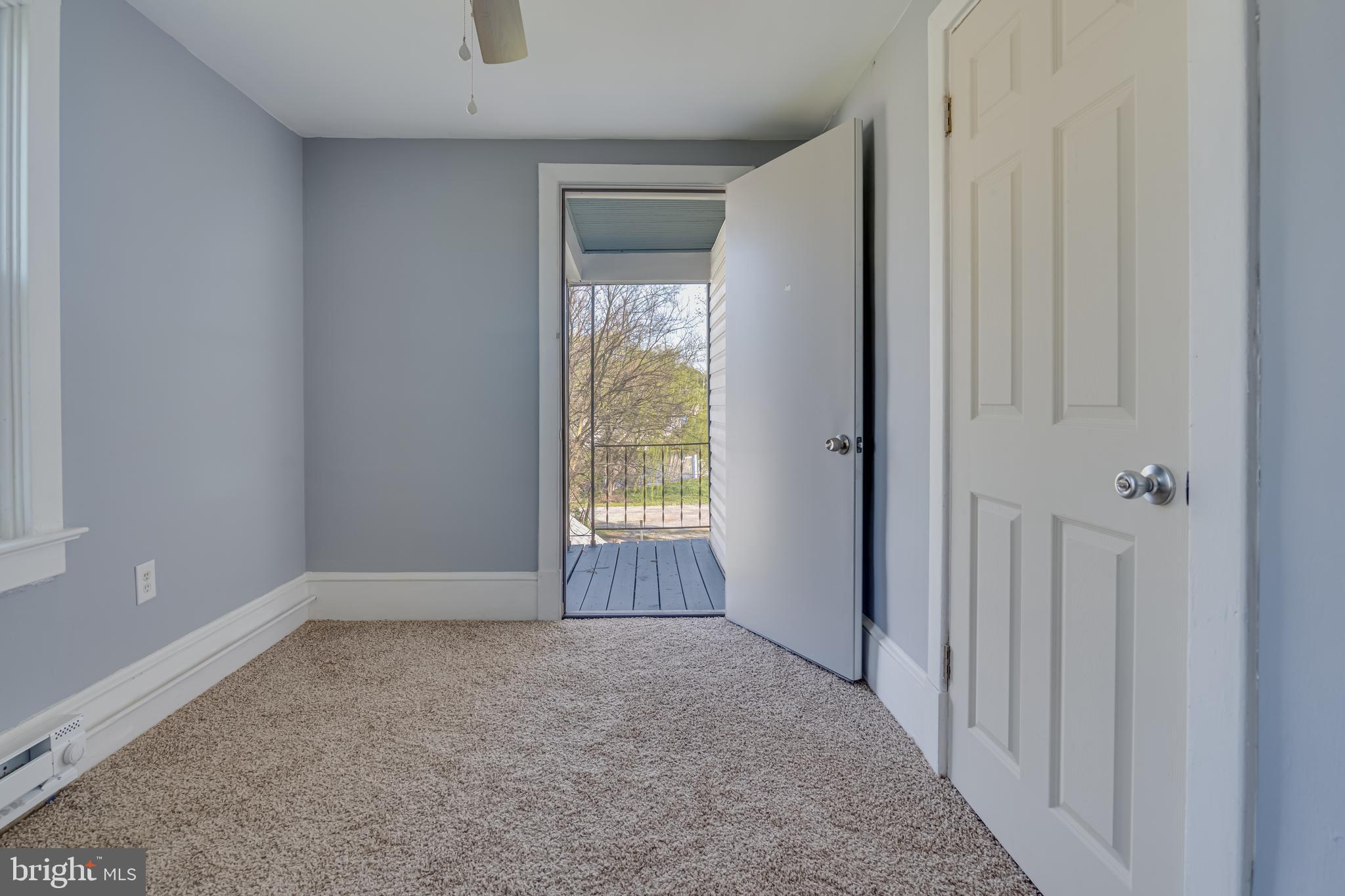 MARTINSBURG CITY - Residential Income