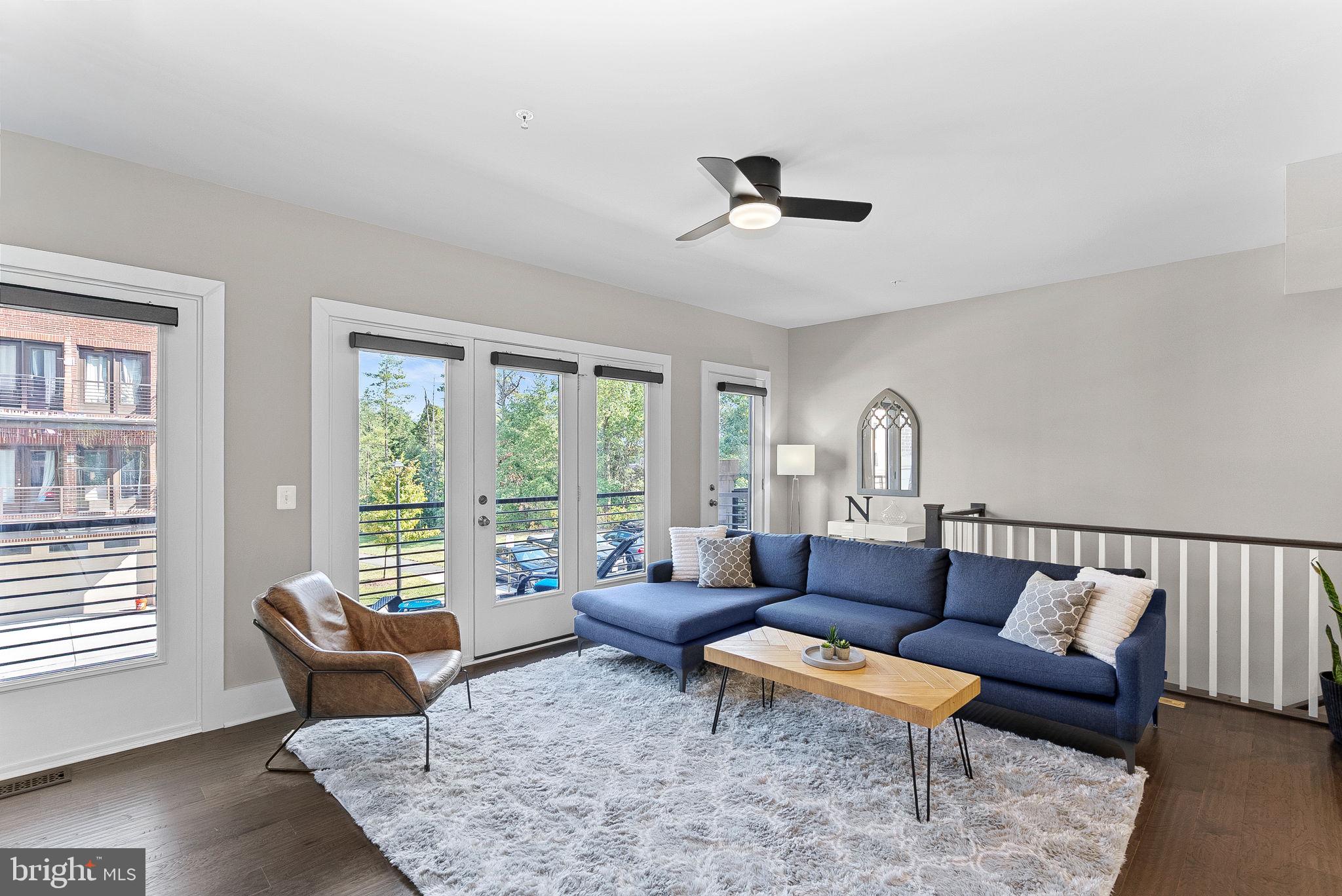 ASHBURN OVERLOOK - Residential