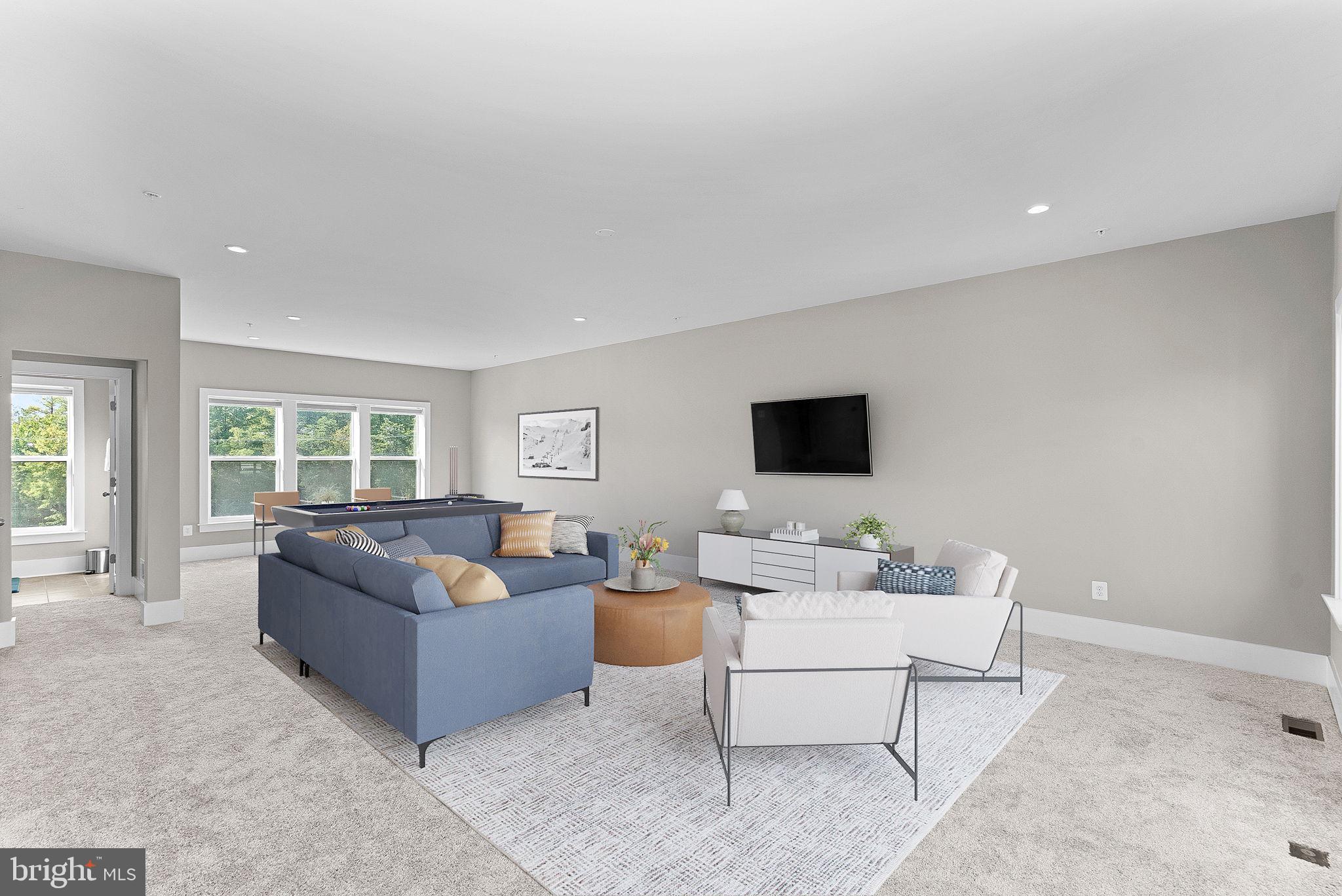 ASHBURN OVERLOOK - Residential