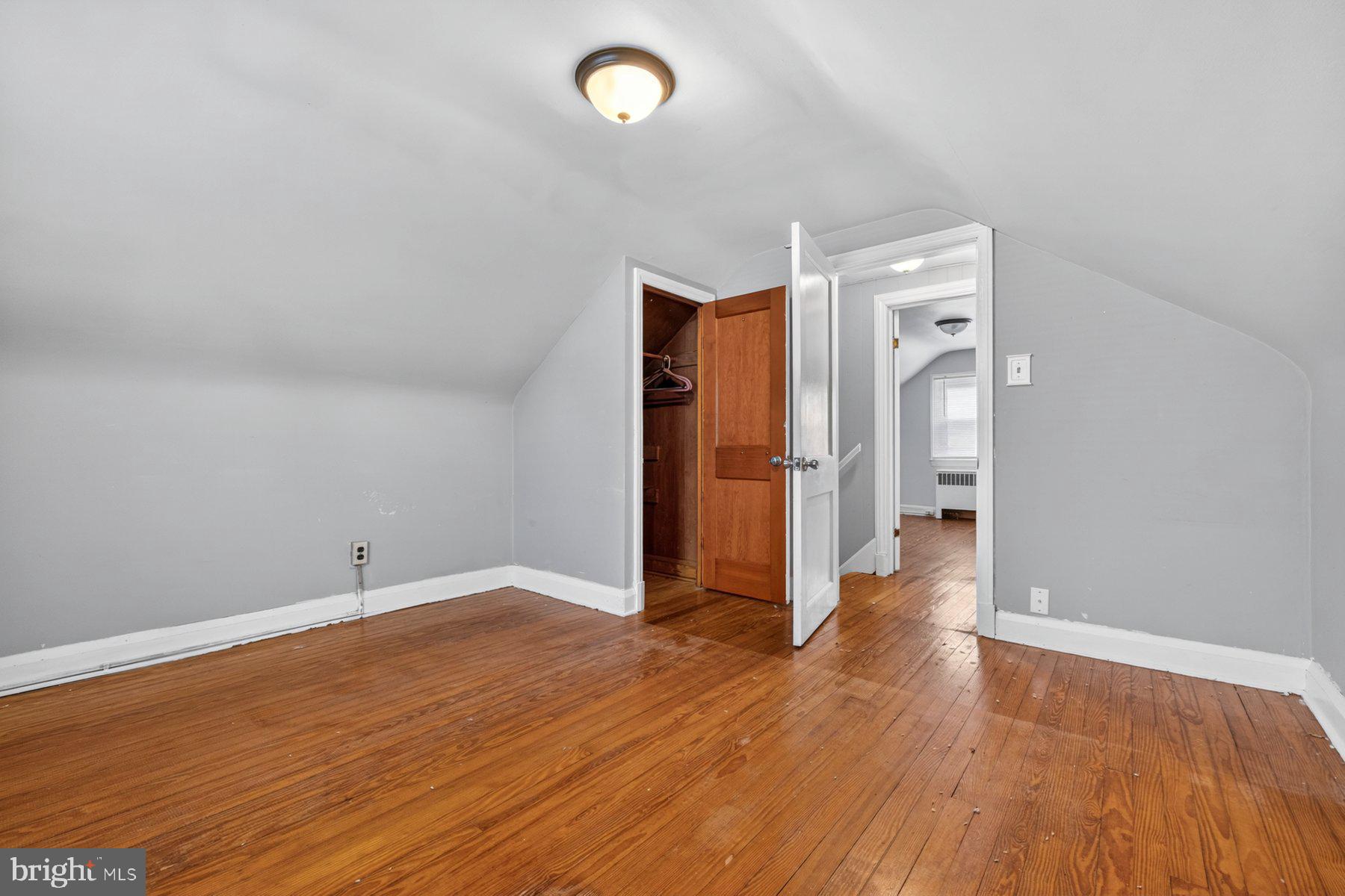 ROSEDALE - Residential