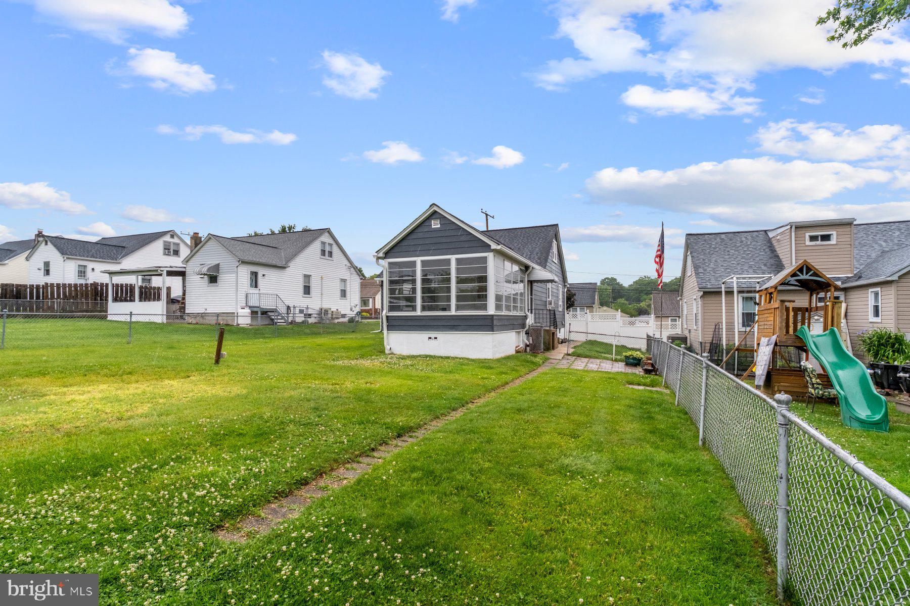 ROSEDALE - Residential