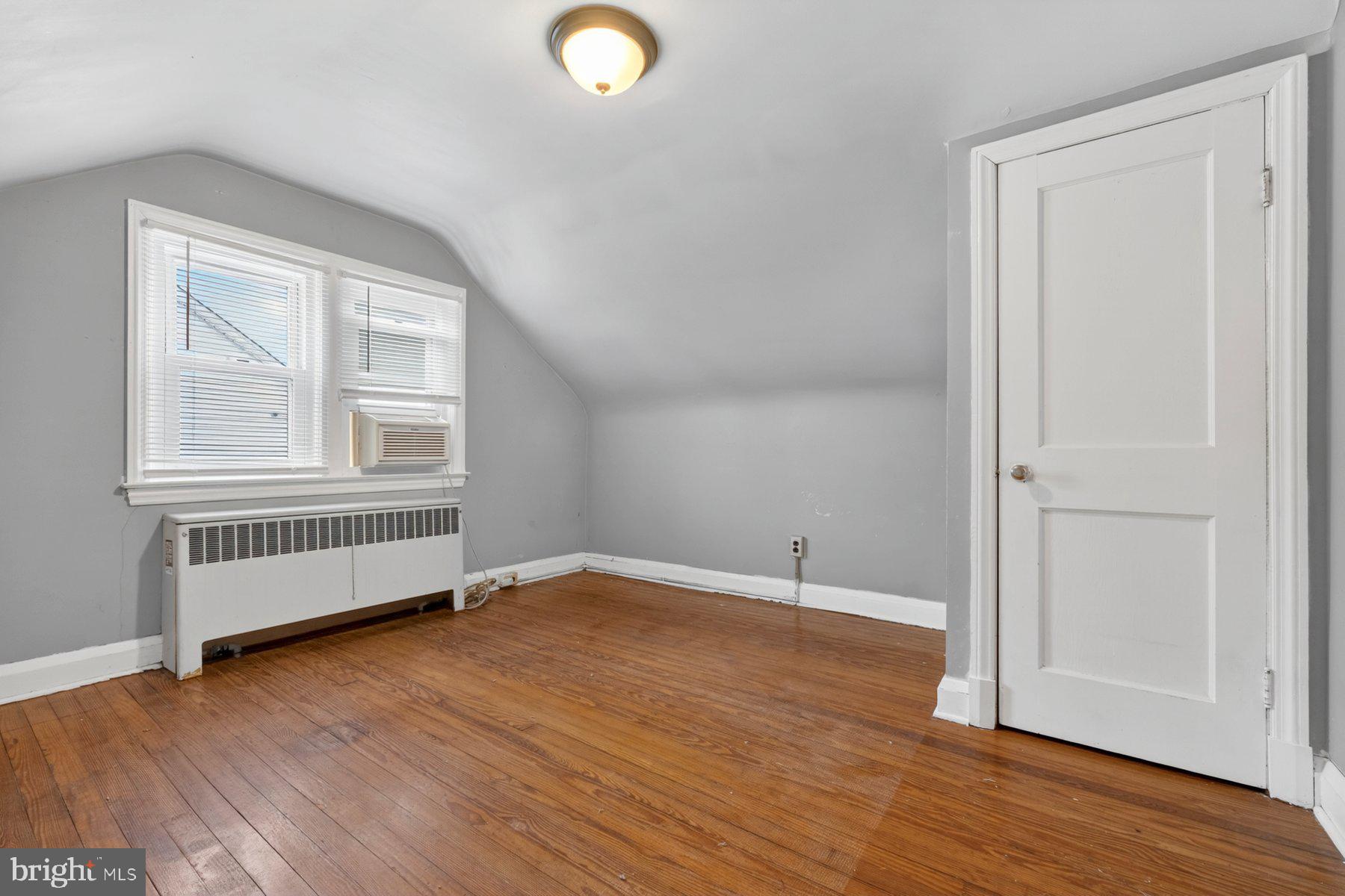 ROSEDALE - Residential