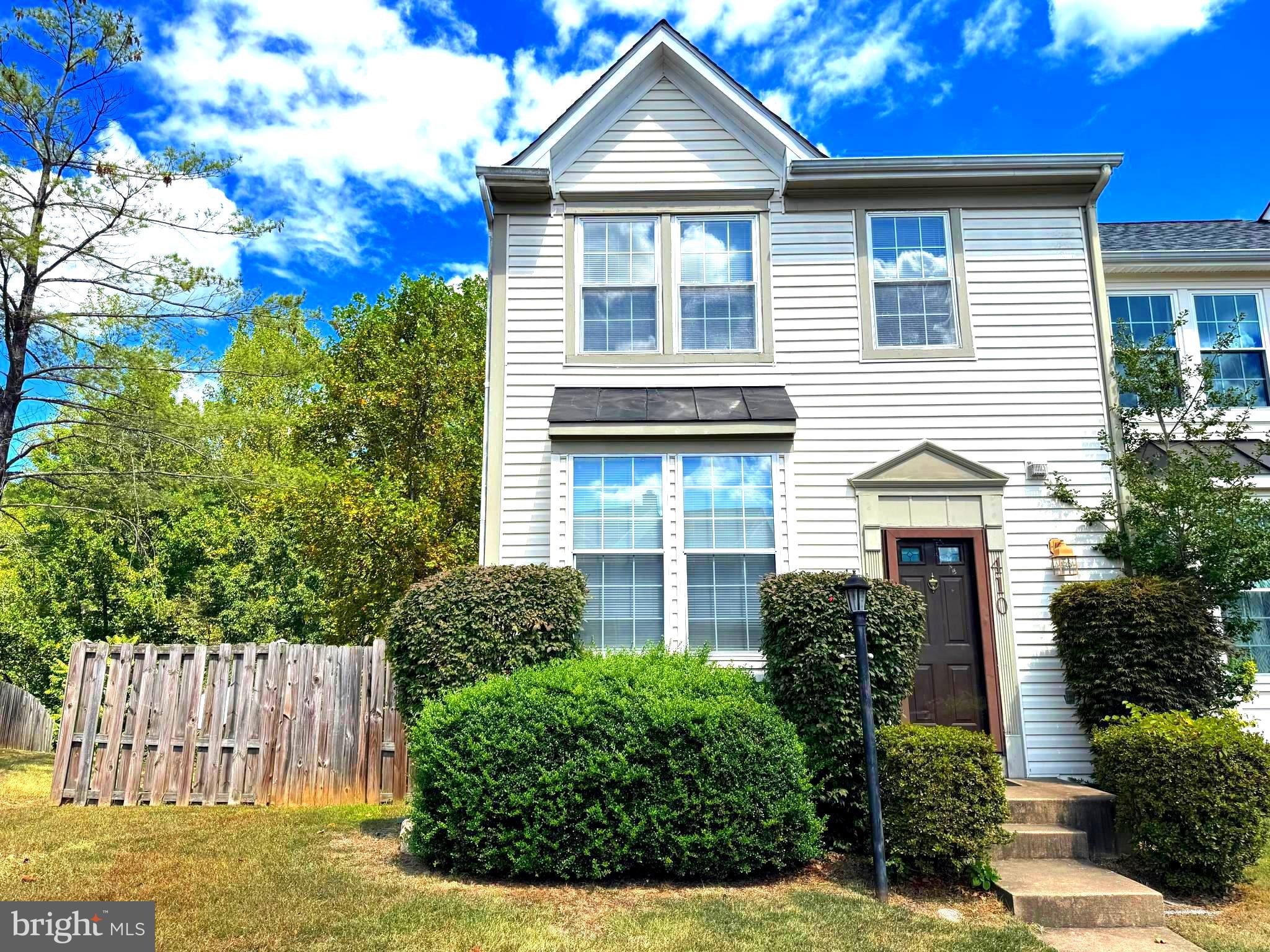 410 PINNACLE DRIVE