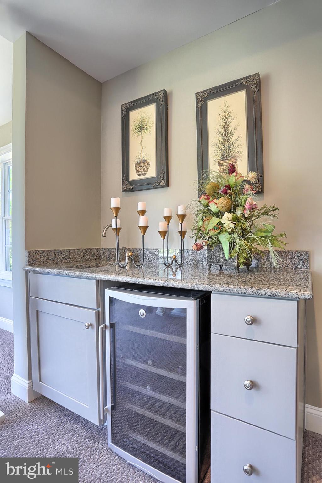 SUMMERSET MEADOWS - Residential