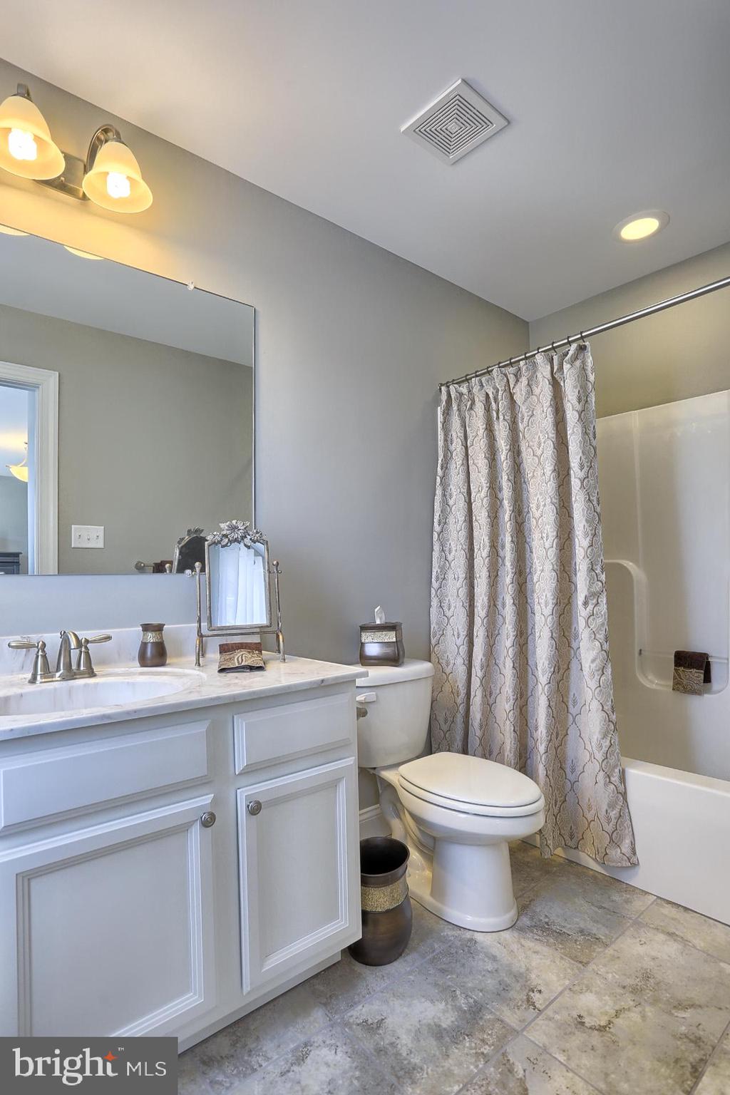 SUMMERSET MEADOWS - Residential