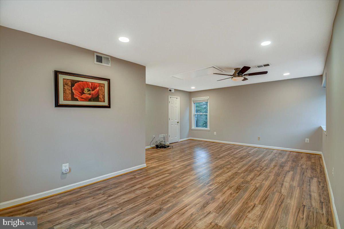 POINTER RIDGE - Residential Lease