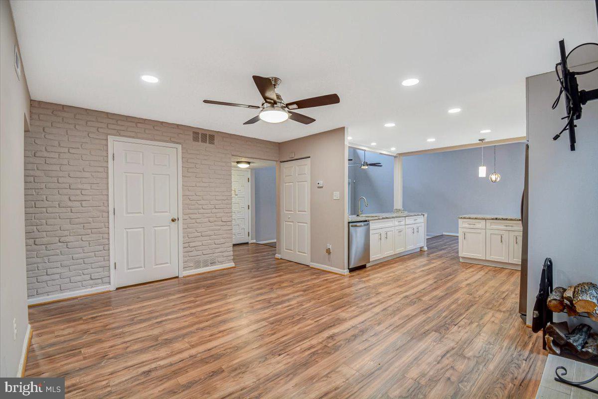 POINTER RIDGE - Residential Lease