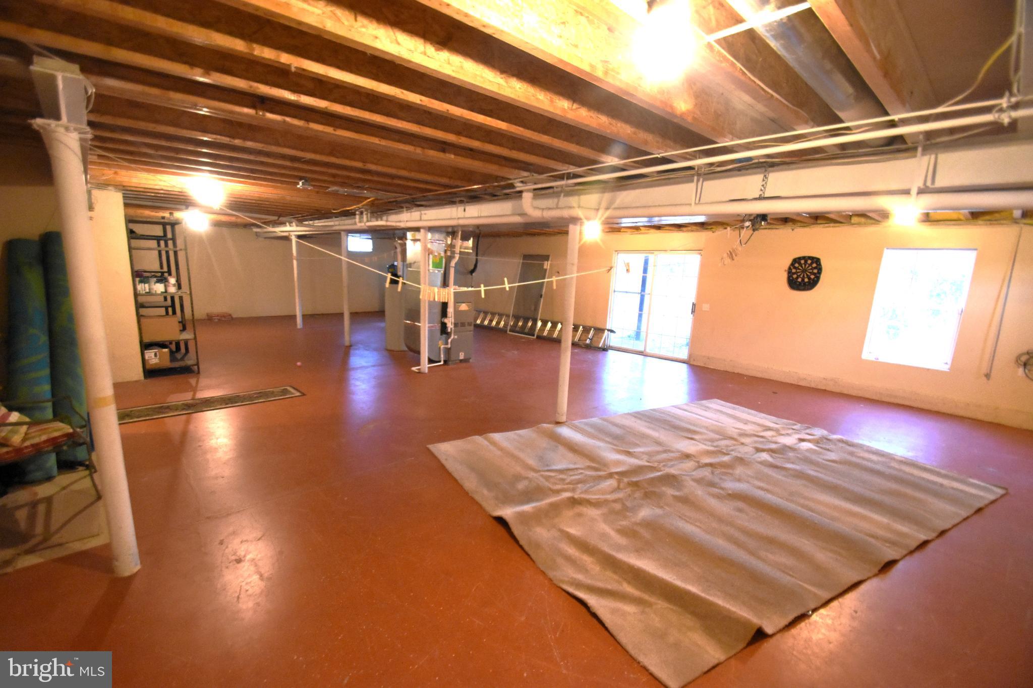 KNOTTS LANDING - Residential