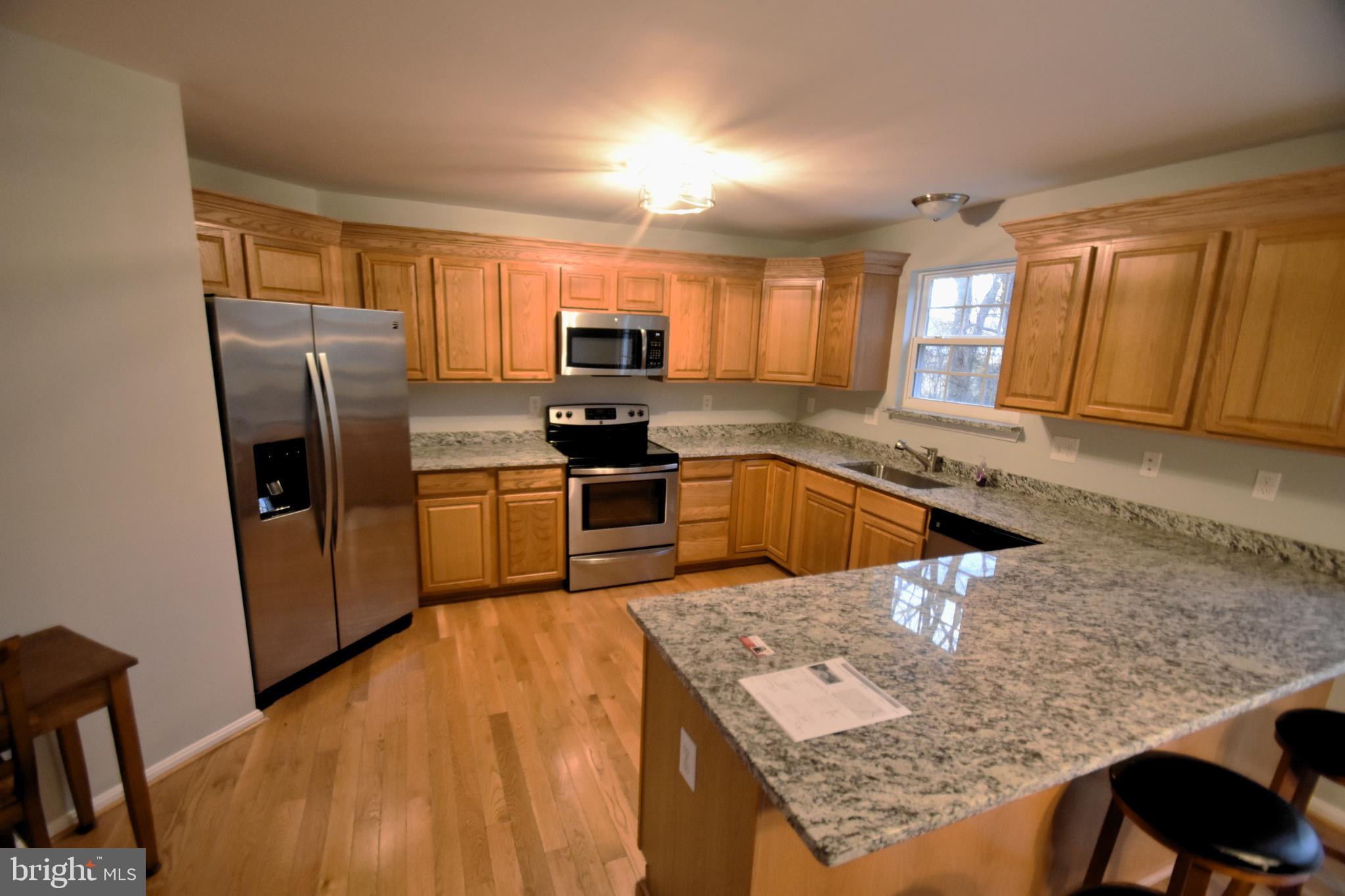 KNOTTS LANDING - Residential