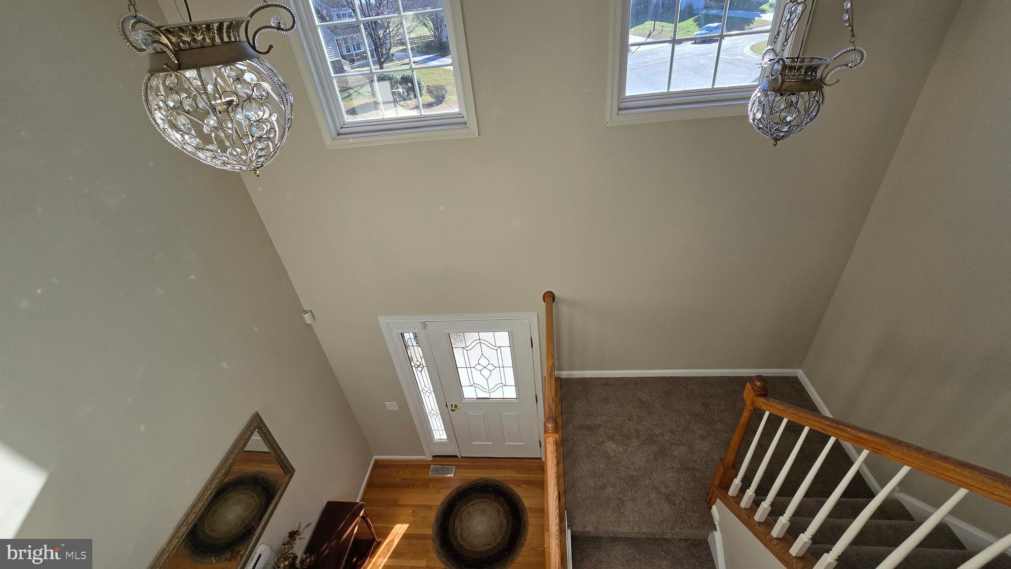 KNOTTS LANDING - Residential