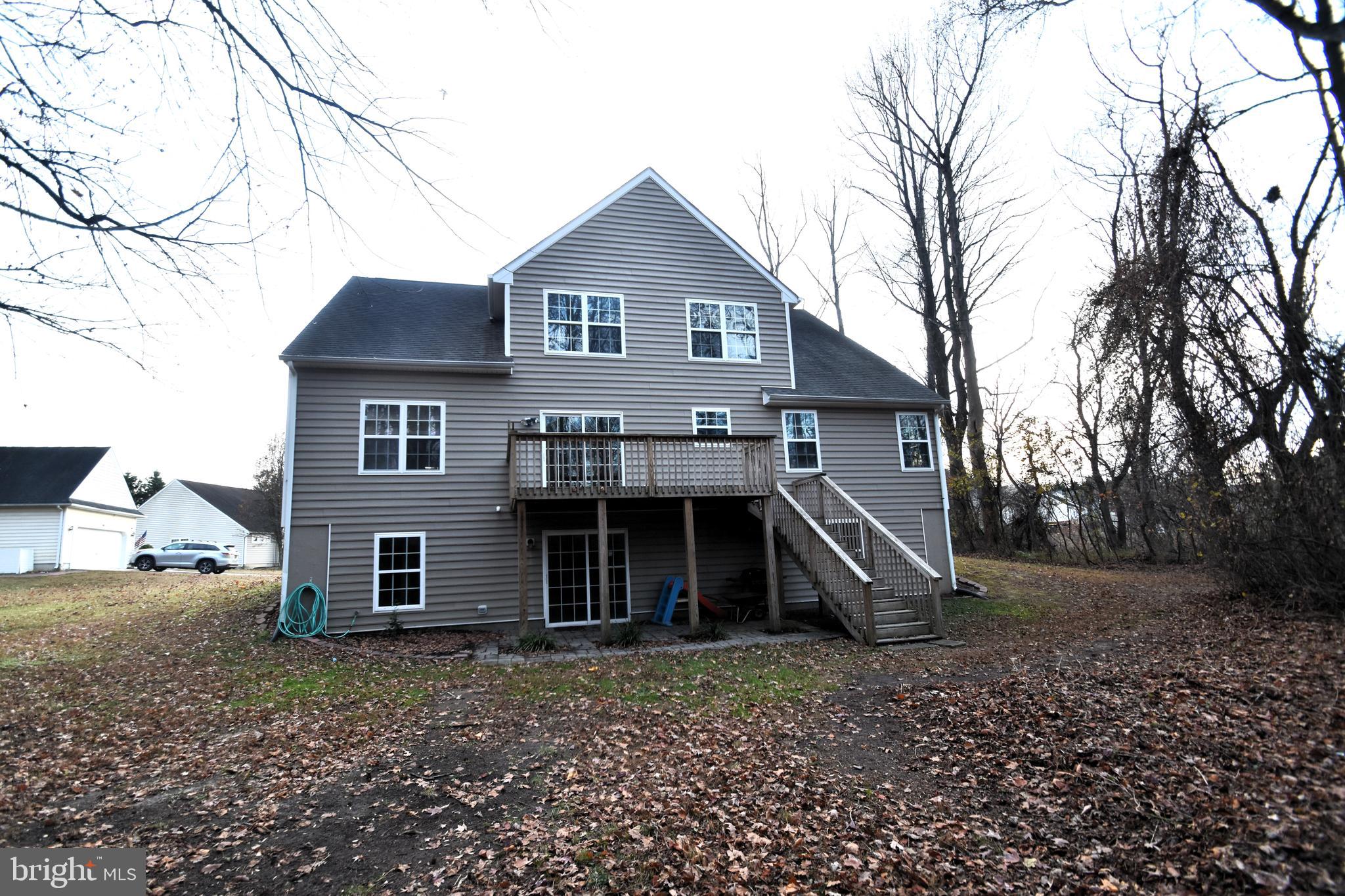 KNOTTS LANDING - Residential