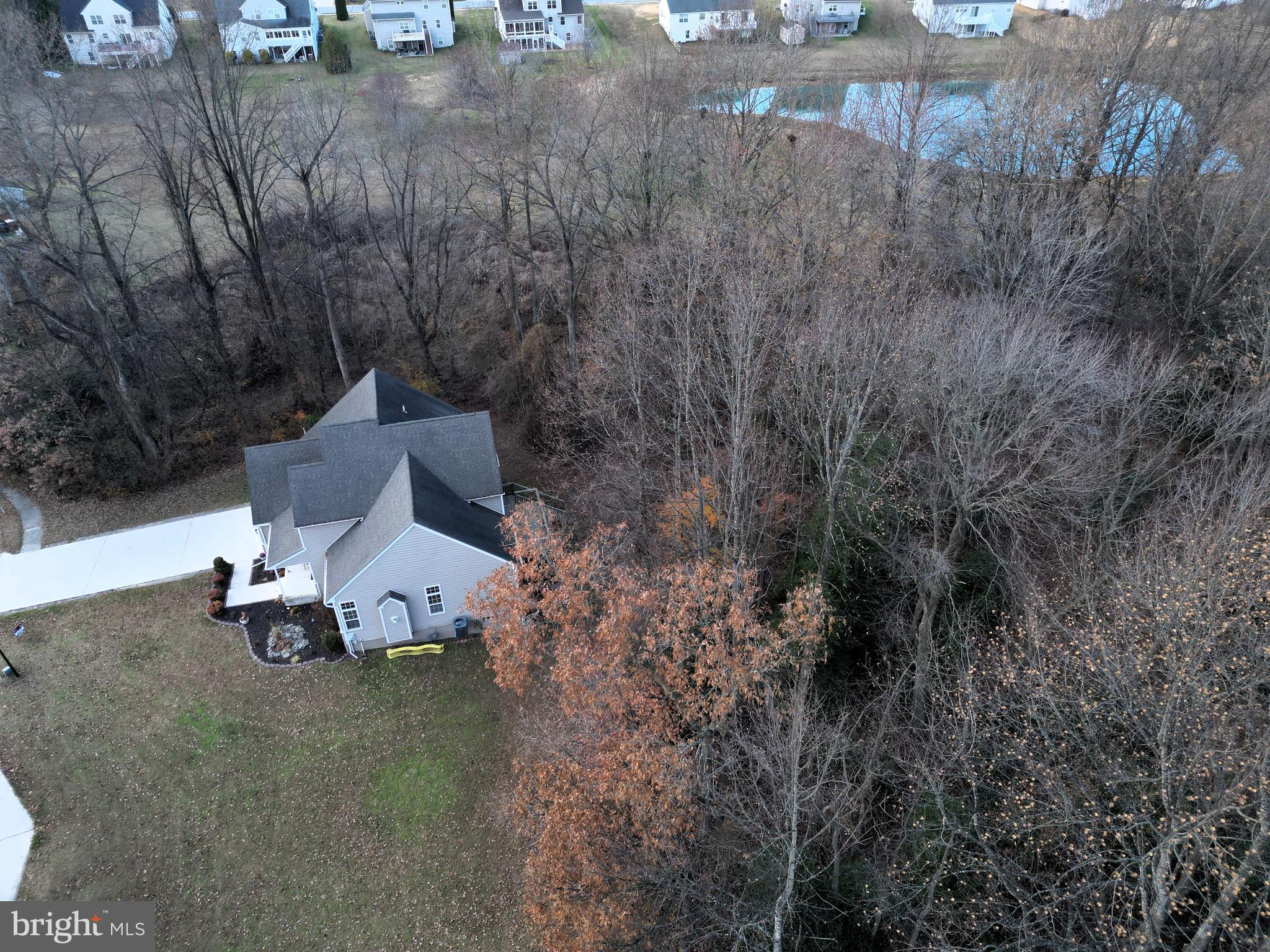 KNOTTS LANDING - Residential