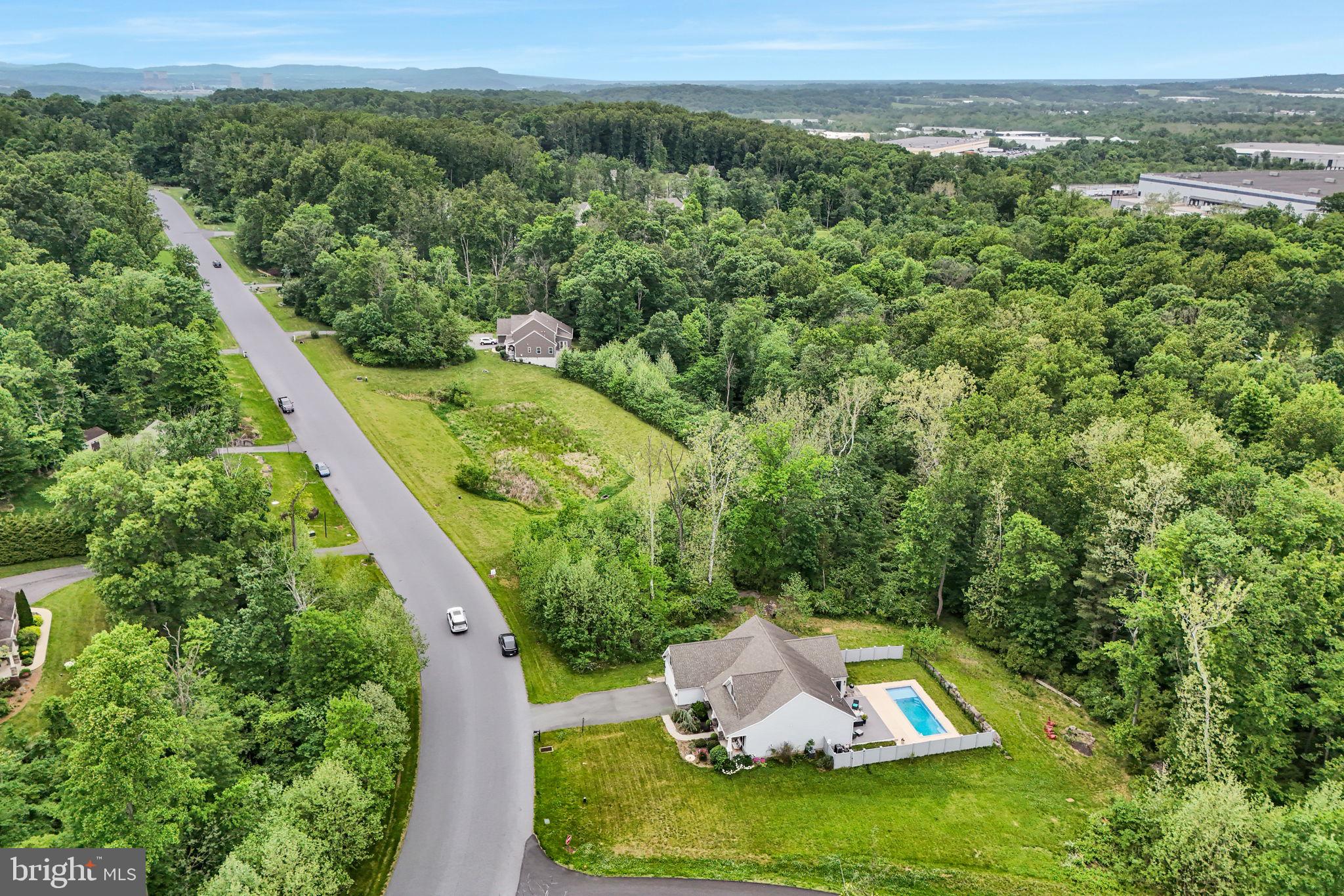 BISHOP WOODS - Residential
