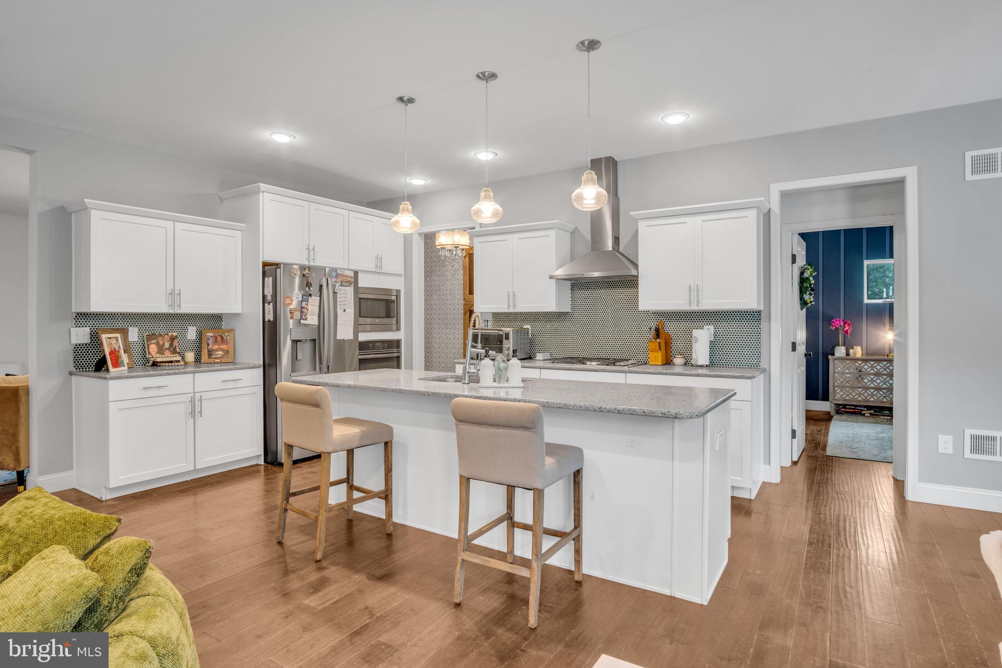 BISHOP WOODS - Residential