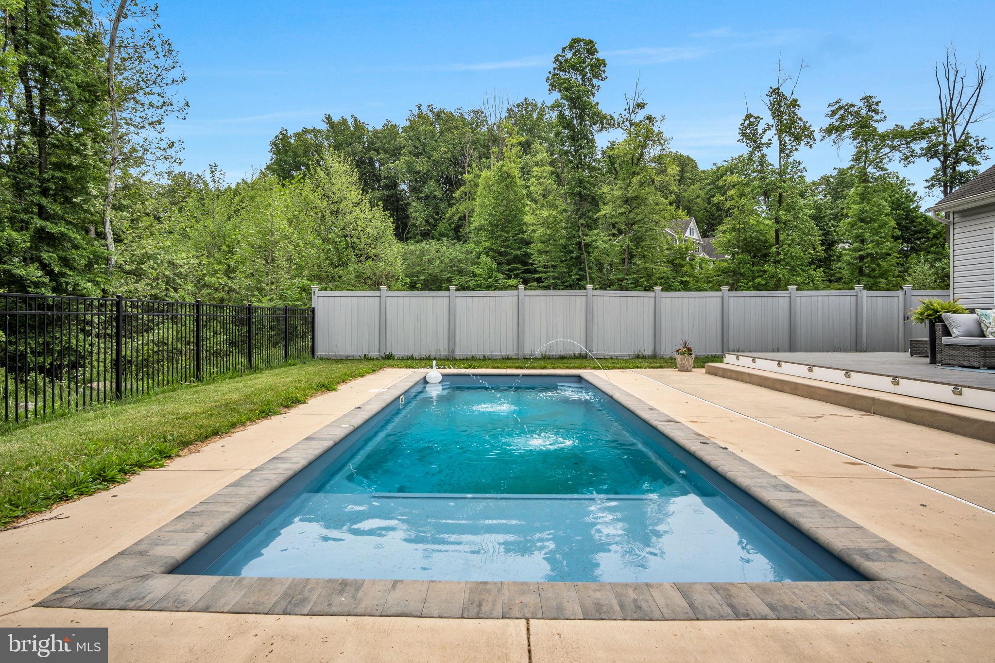 BISHOP WOODS - Residential