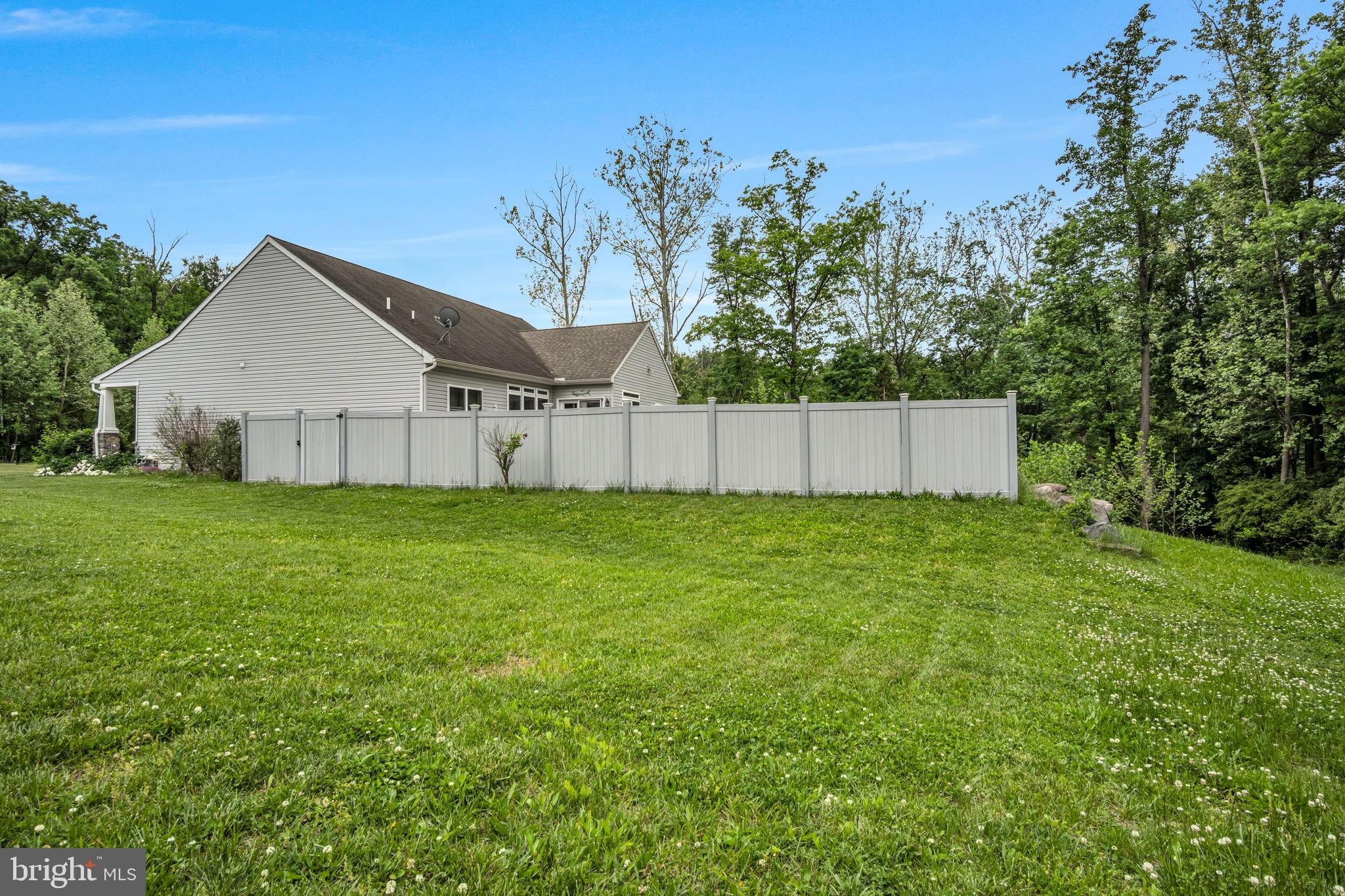 BISHOP WOODS - Residential