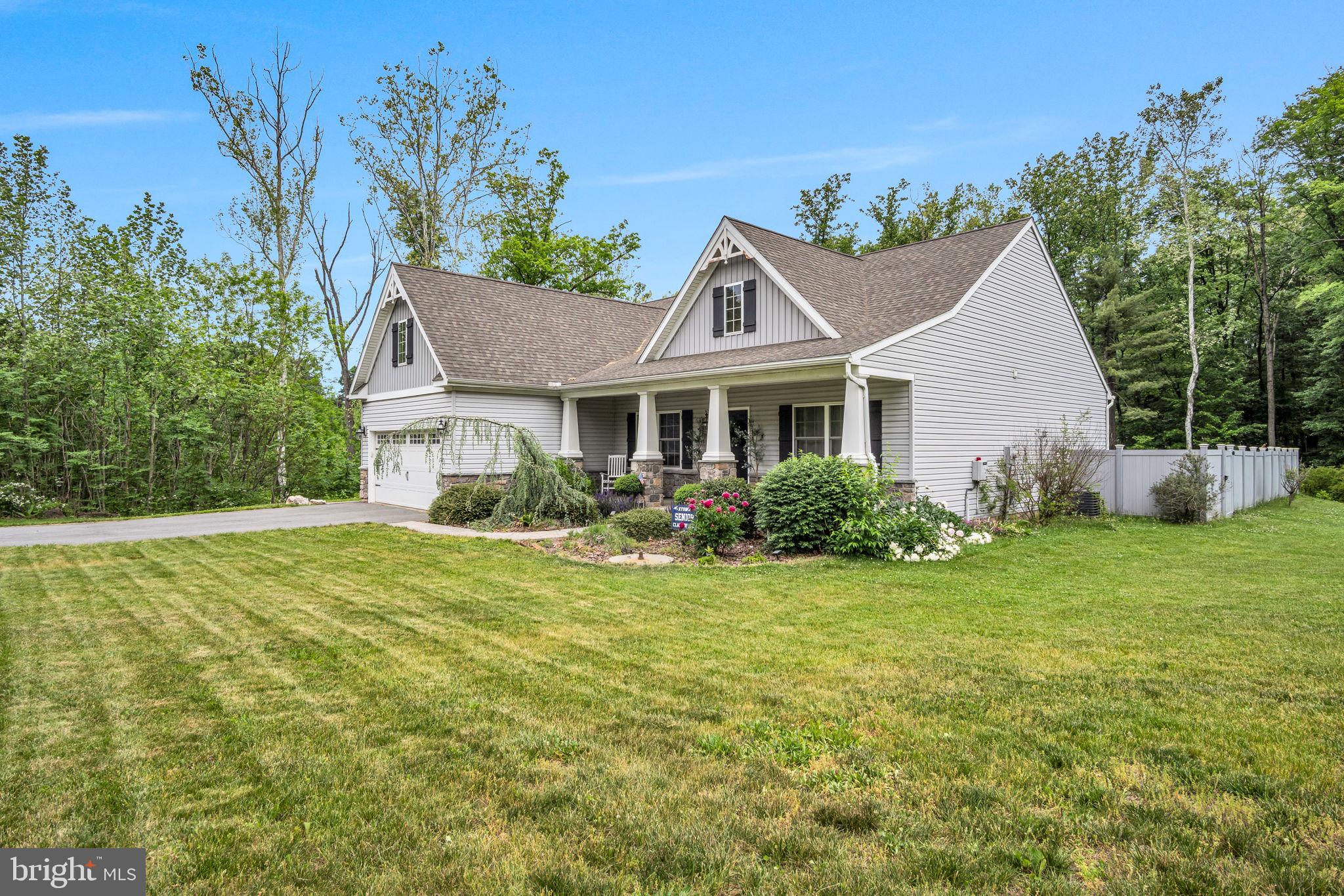 BISHOP WOODS - Residential