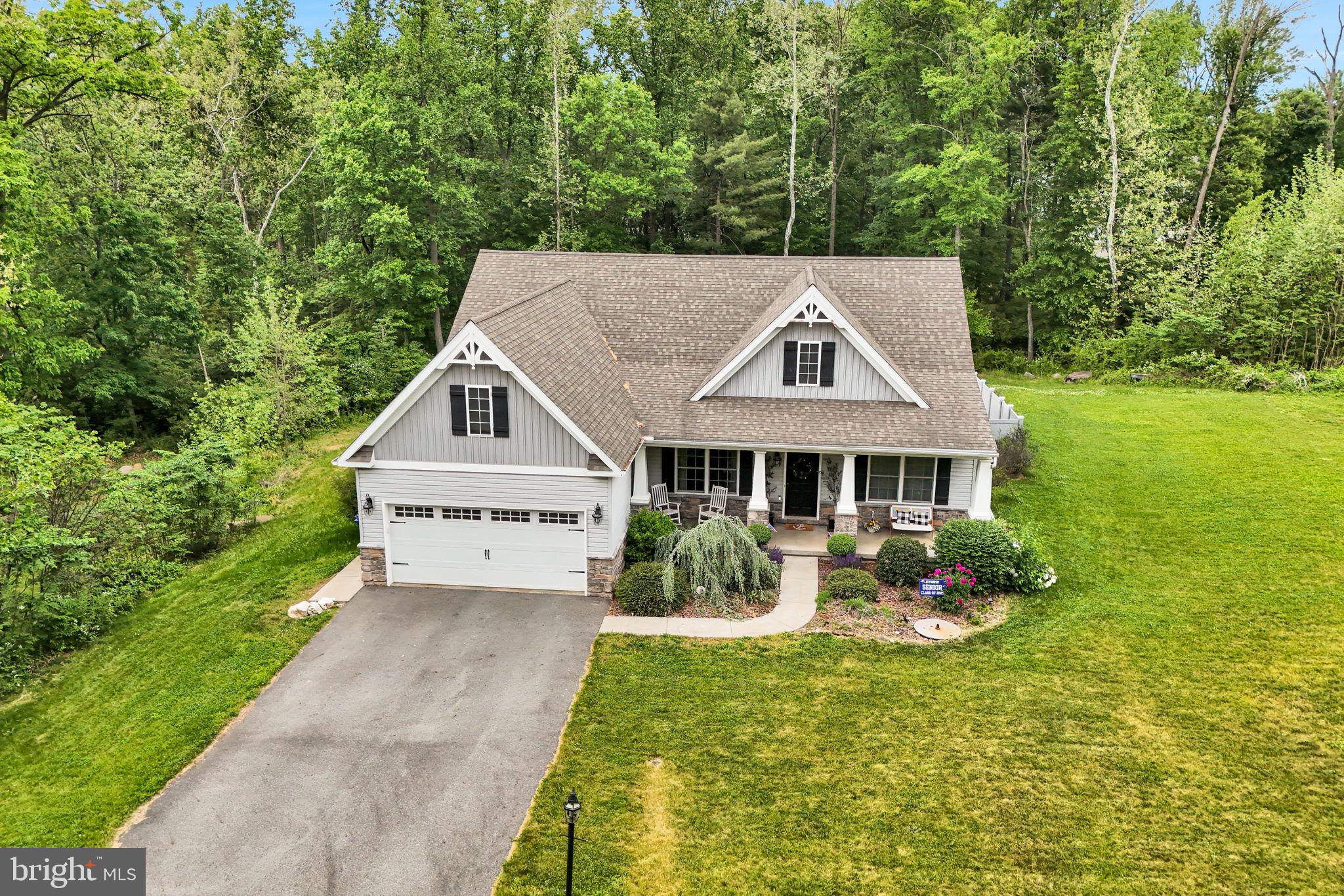 BISHOP WOODS - Residential