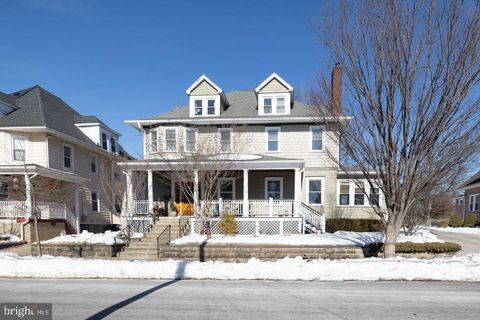 857 MAPLE AVENUE COLLINGSWOOD NJ 08108