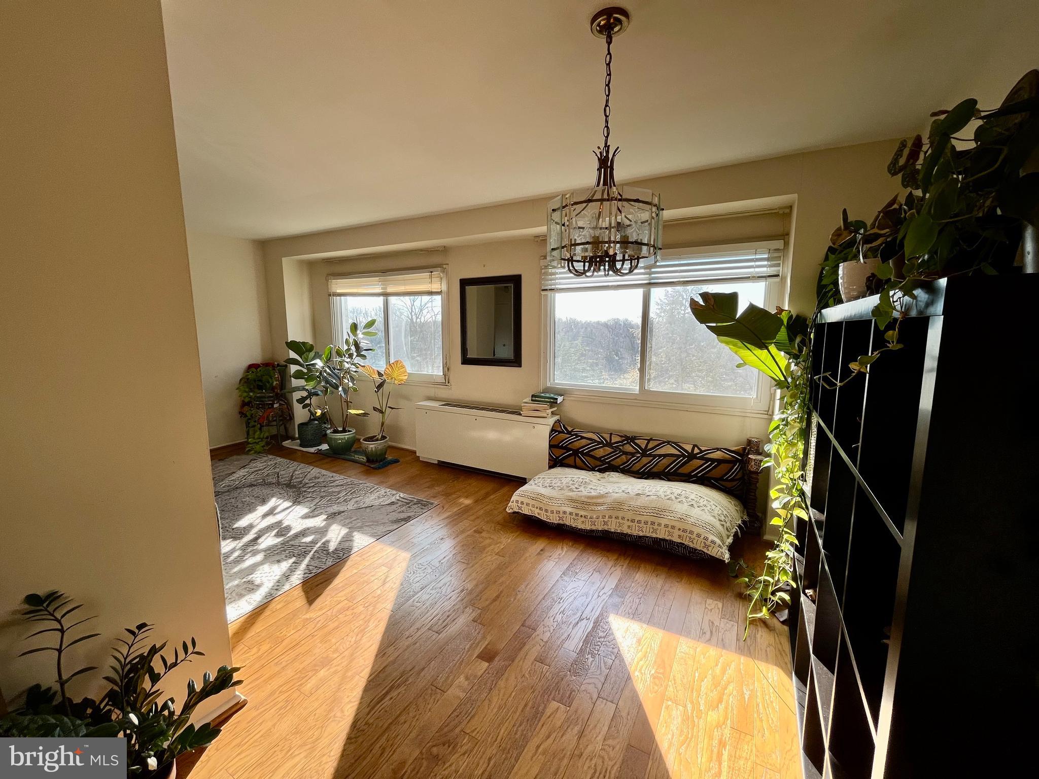 UNIVERSITY TOWERS CODM - Residential