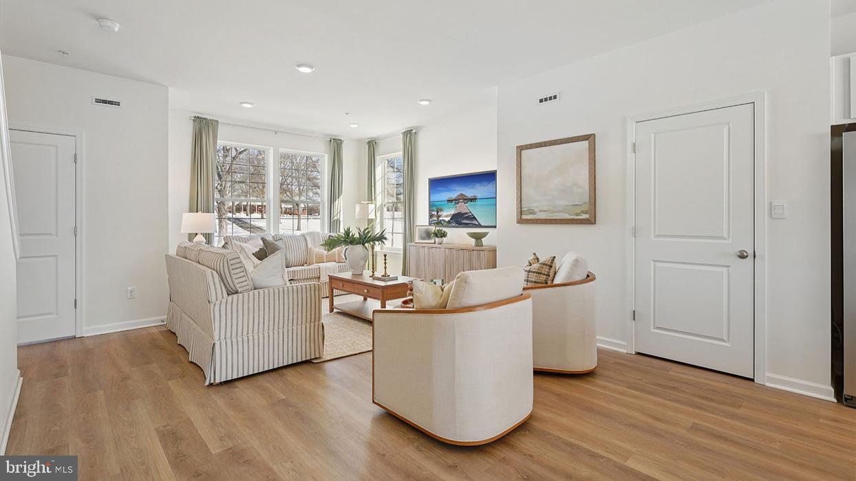 SPRING GARDEN MEADOWS - Residential